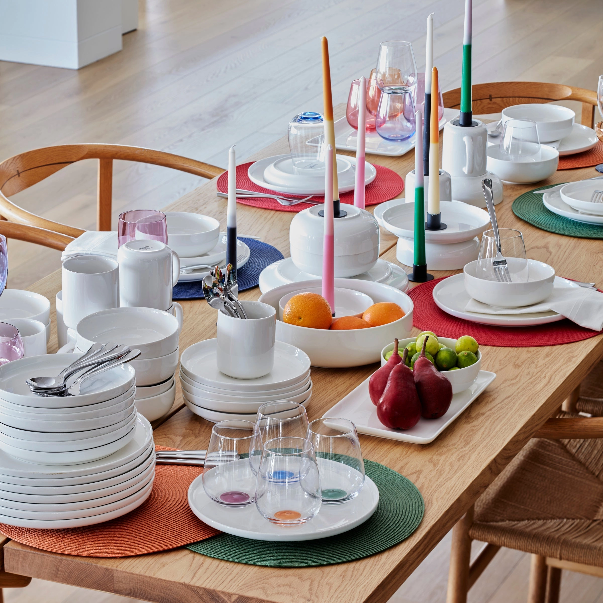 24 Seven White 12-Piece Dinnerware Set