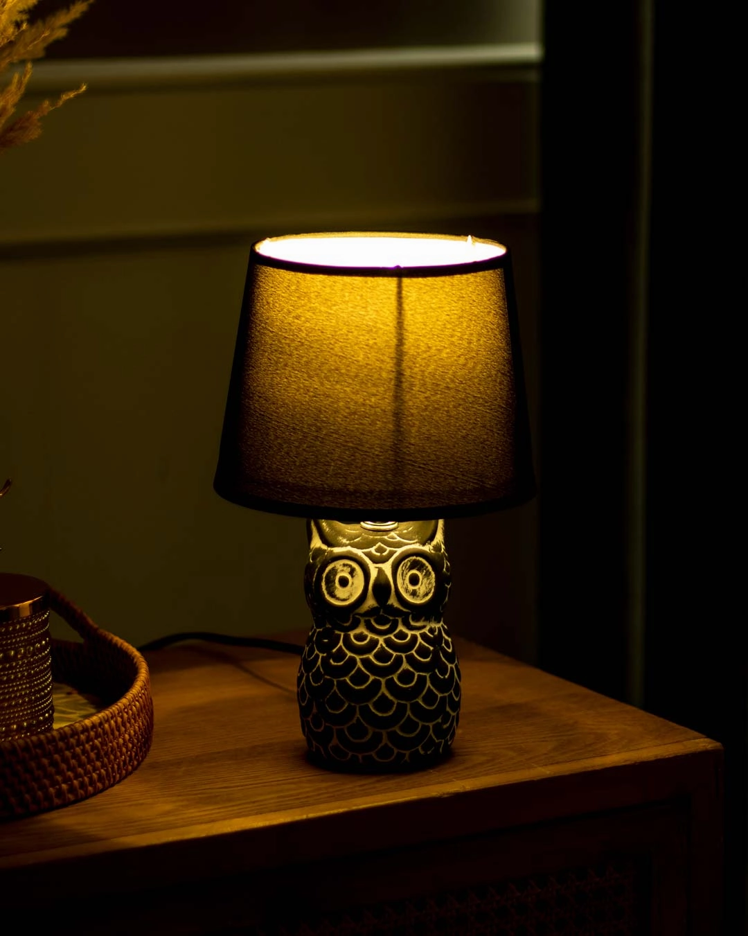 'Graceful Night' Owl Figurine Table Lamp - Black