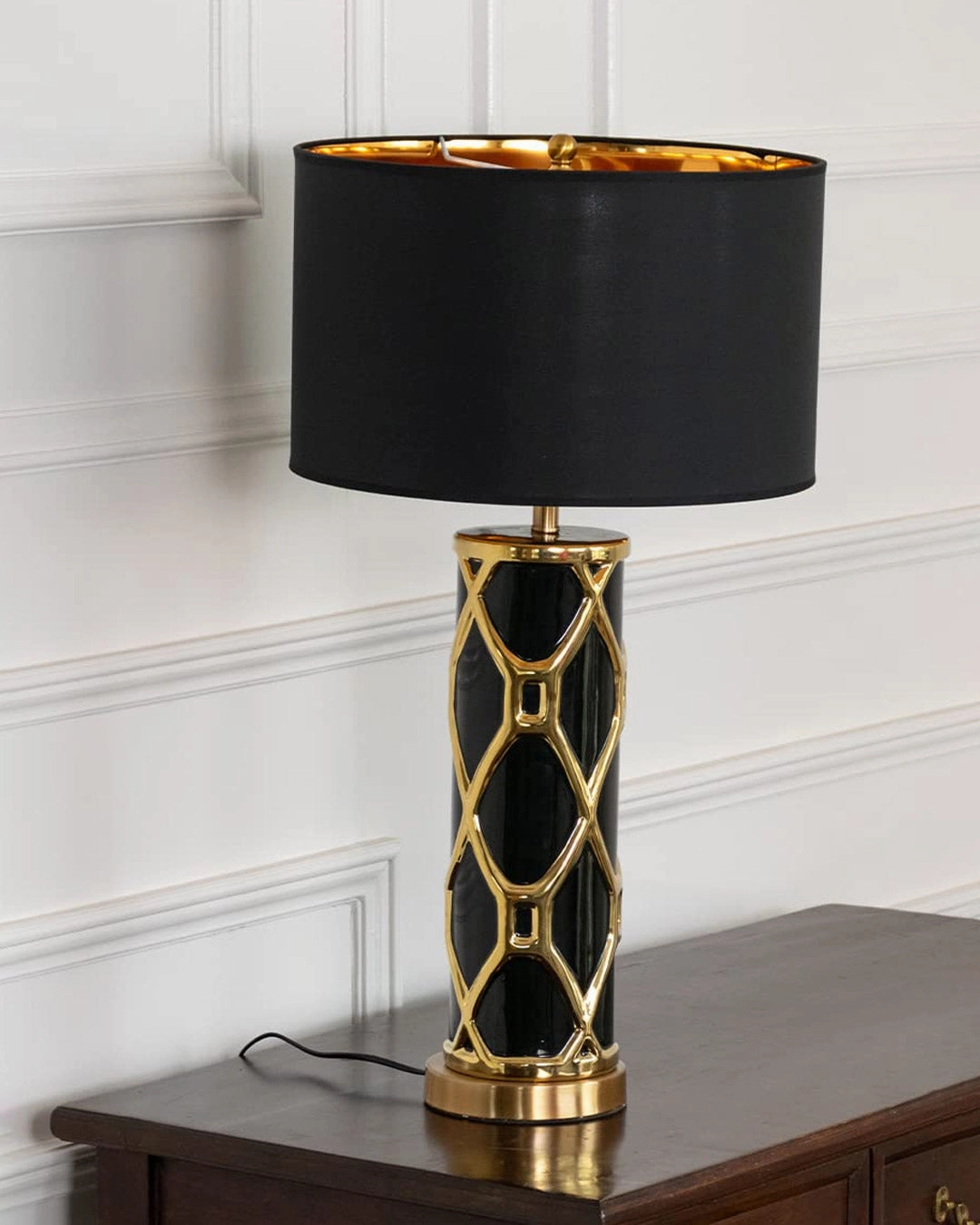 'Trellis' Ceramic Table Lamp - Blackmodern wall lamp,smart wall lamp