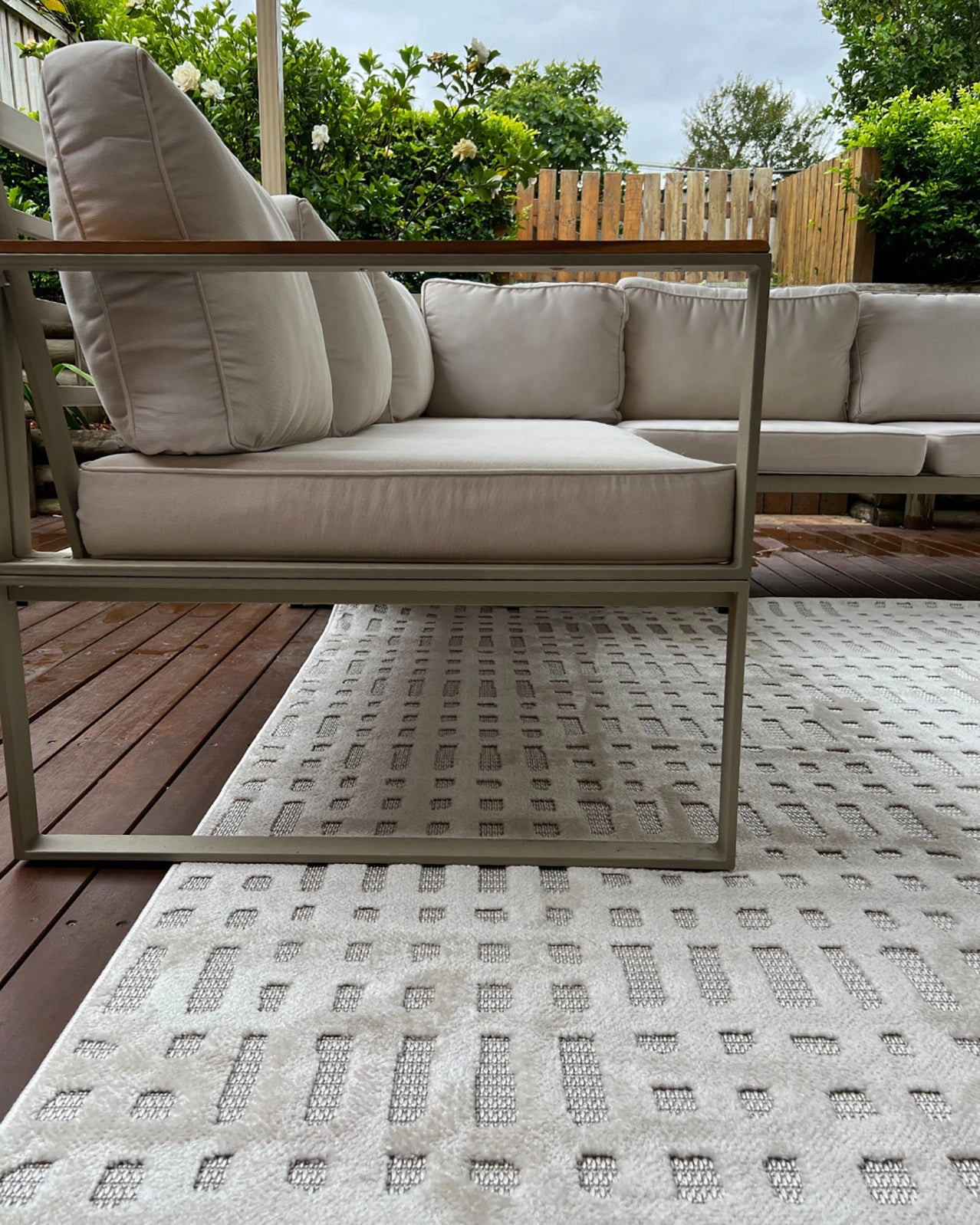 Adrianne Ivory Cream Checkered Indoor Outdoor Rug *NO RETURNS UNLESS FAULTY