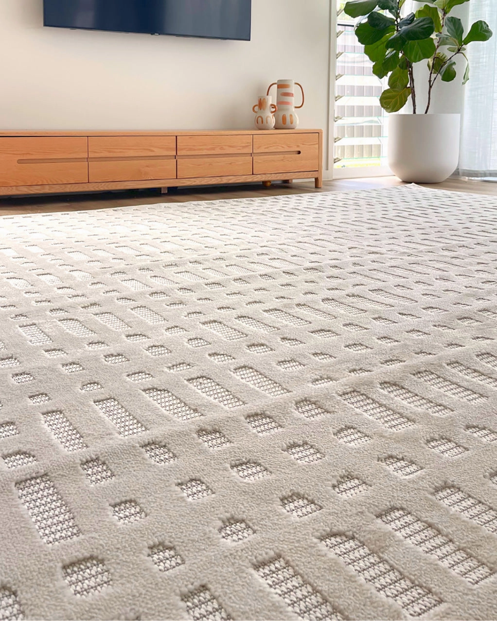 Adrianne Ivory Cream Checkered Indoor Outdoor Rug *NO RETURNS UNLESS FAULTY