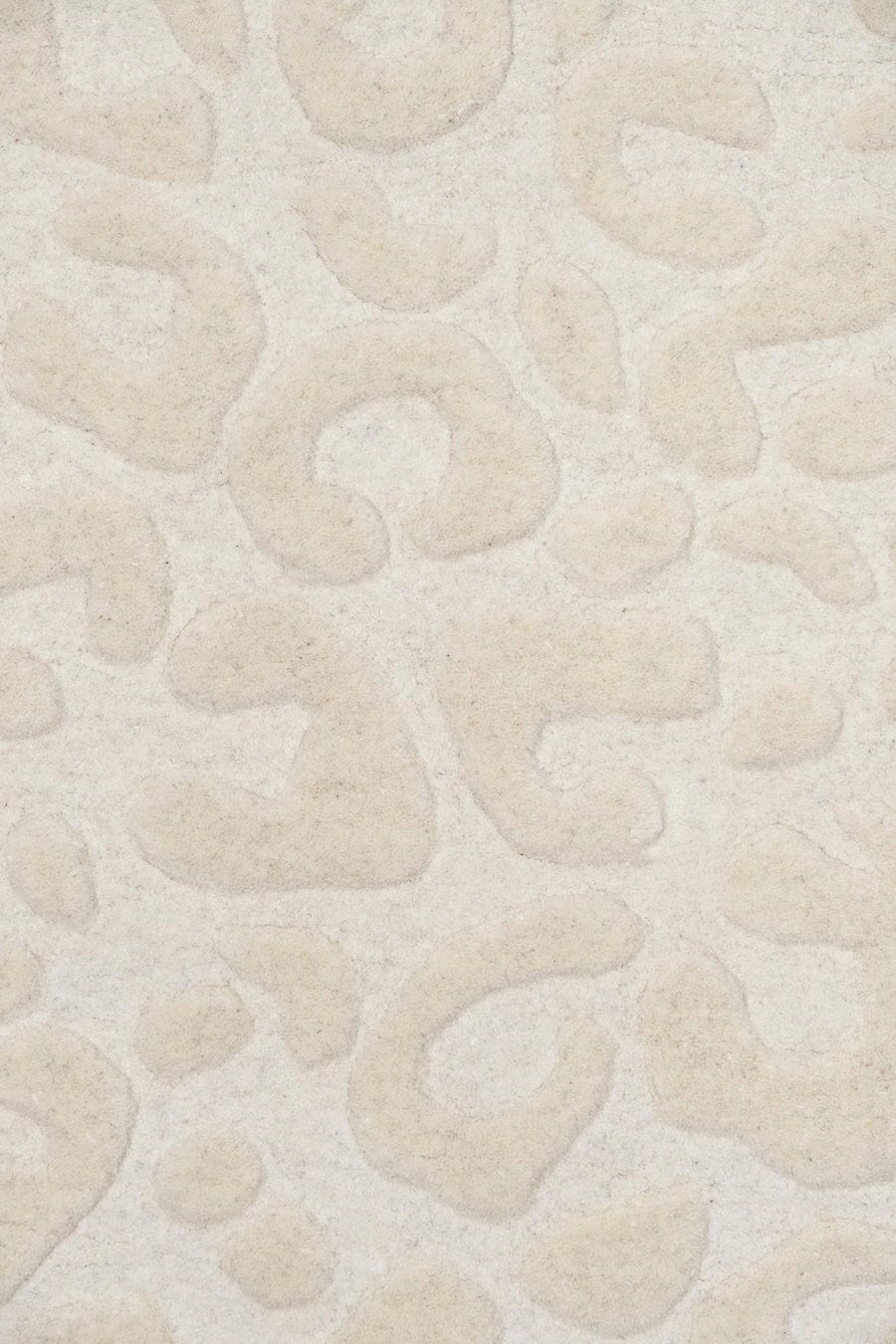 Agnes Ivory Cream Carved Animal Pattern Rug *NO RETURNS UNLESS FAULTY