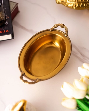 Appollonia Decorative Tray with Handlemodern kitchen decor ,kitchen dinner set ,dinnerware 