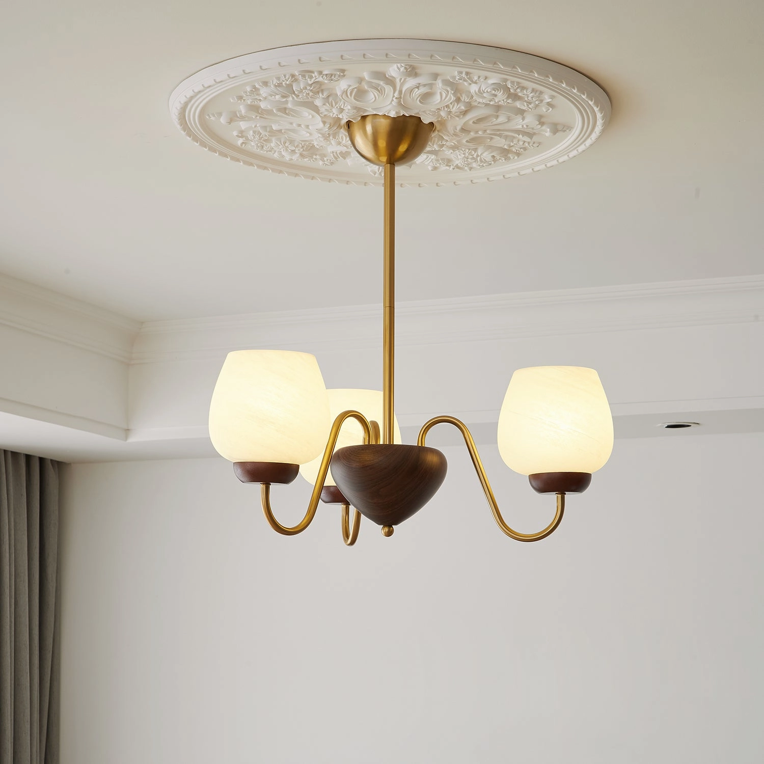 Aurorium Chandelier