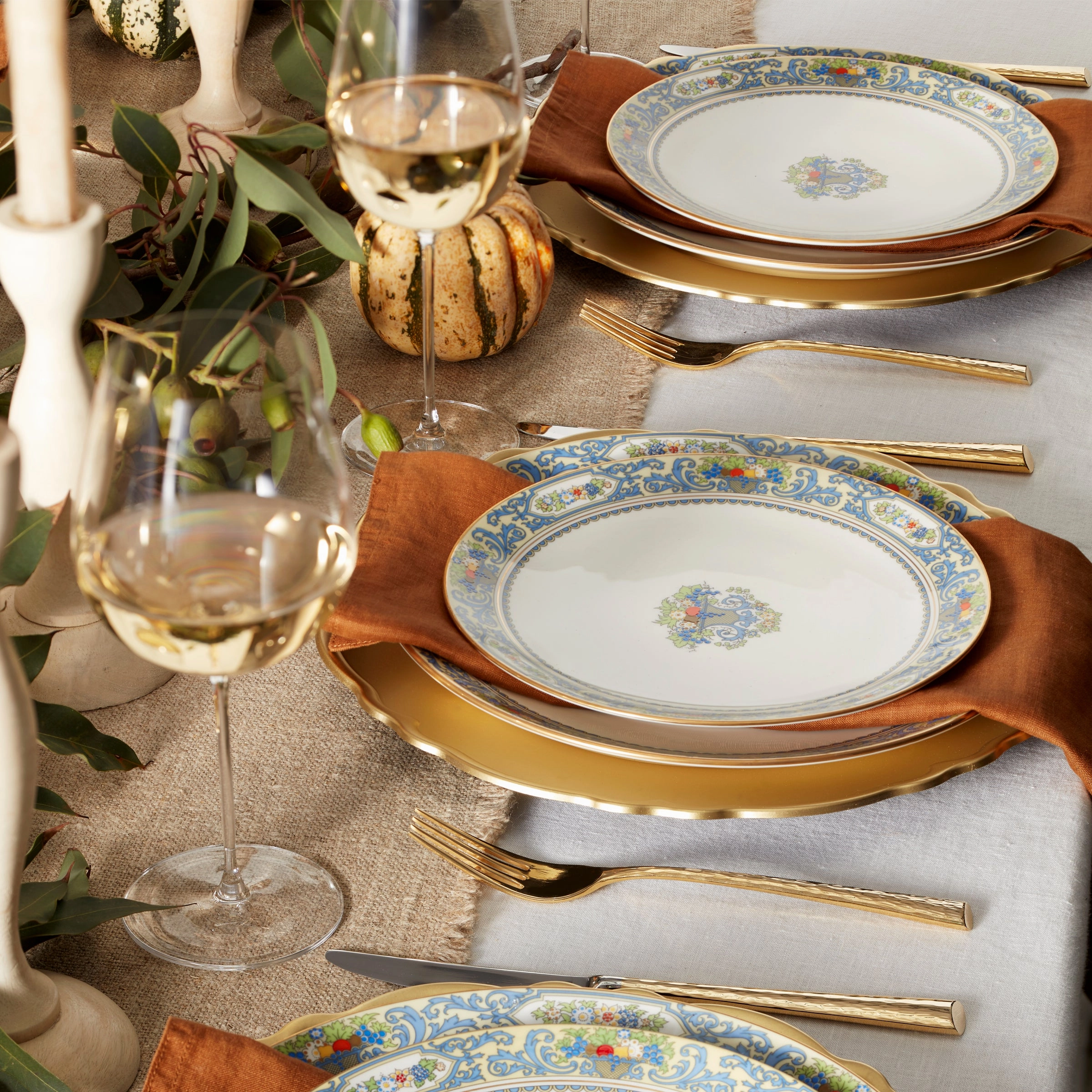 Autumn White Dinner Plates - Set of 4