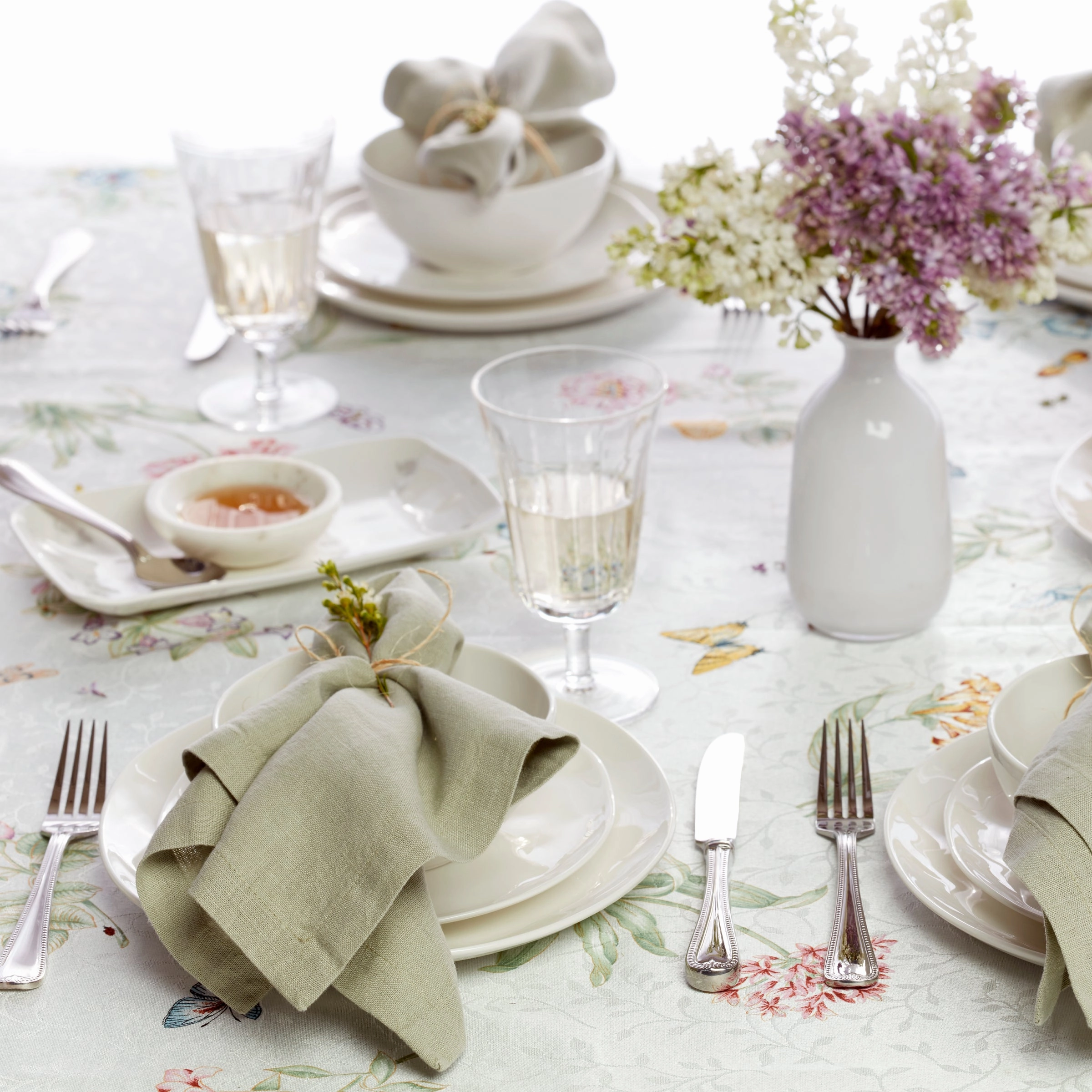 Bay Colors 12-Piece Dinnerware Set, White