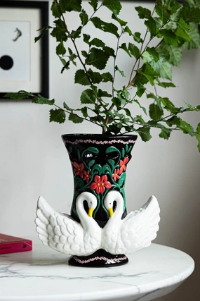 Beautiful Swan Vasedecorative vase ,Modern Ceramic Vase for Home Decoration 