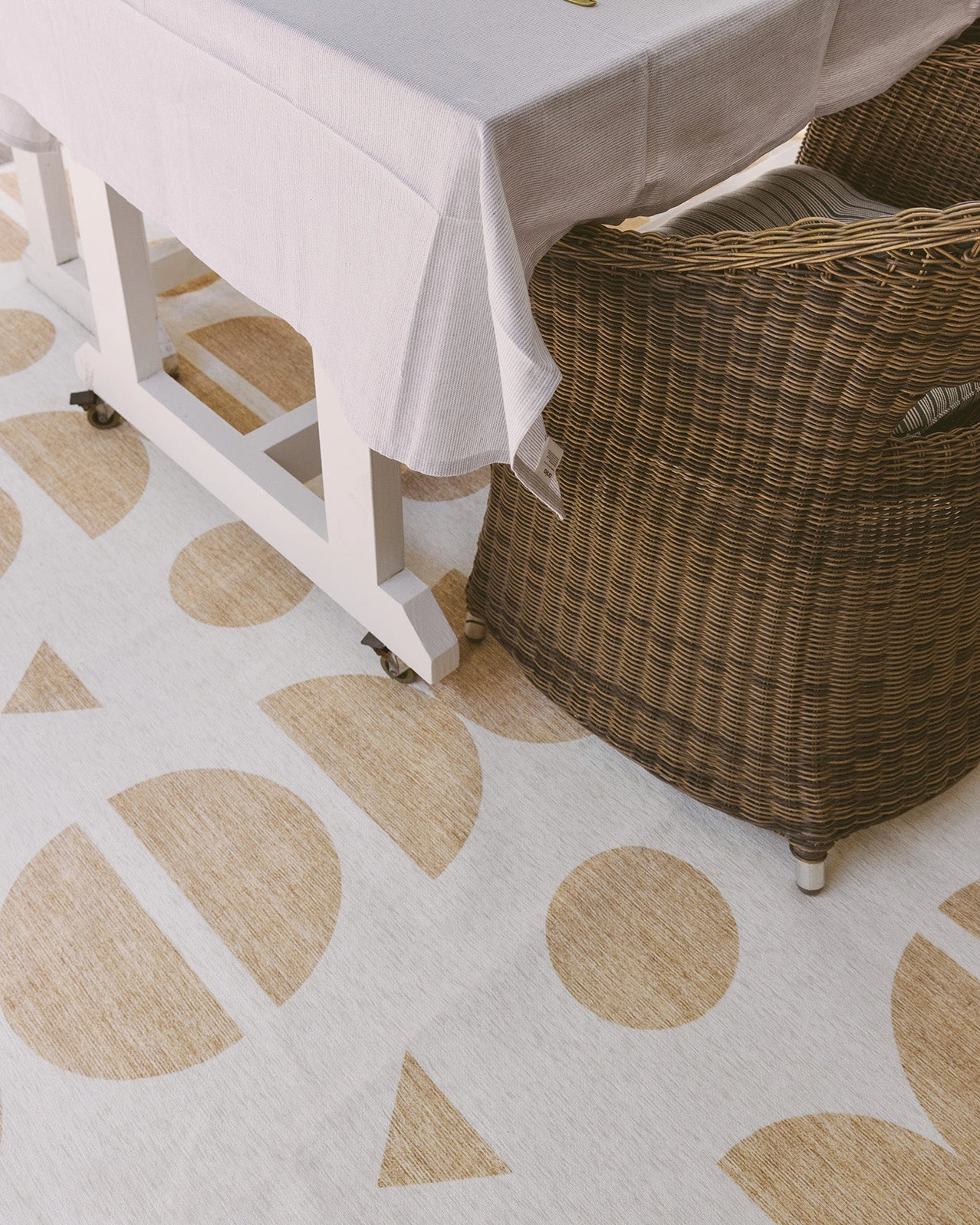 Betsy Beige Ivory Indoor Outdoor Washable Rug *NO RETURNS UNLESS FAULTY
