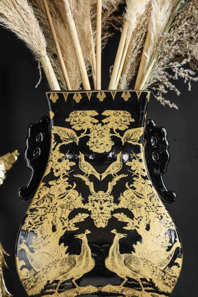 Black & Gold Chinoiserie Porcelain Vase