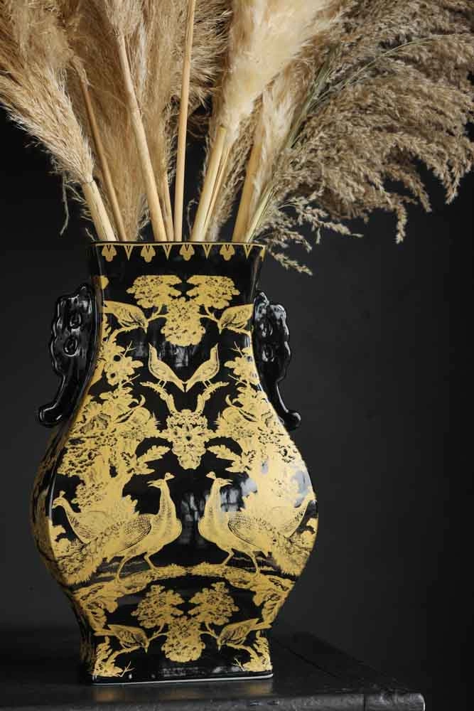 Black & Gold Chinoiserie Porcelain Vase