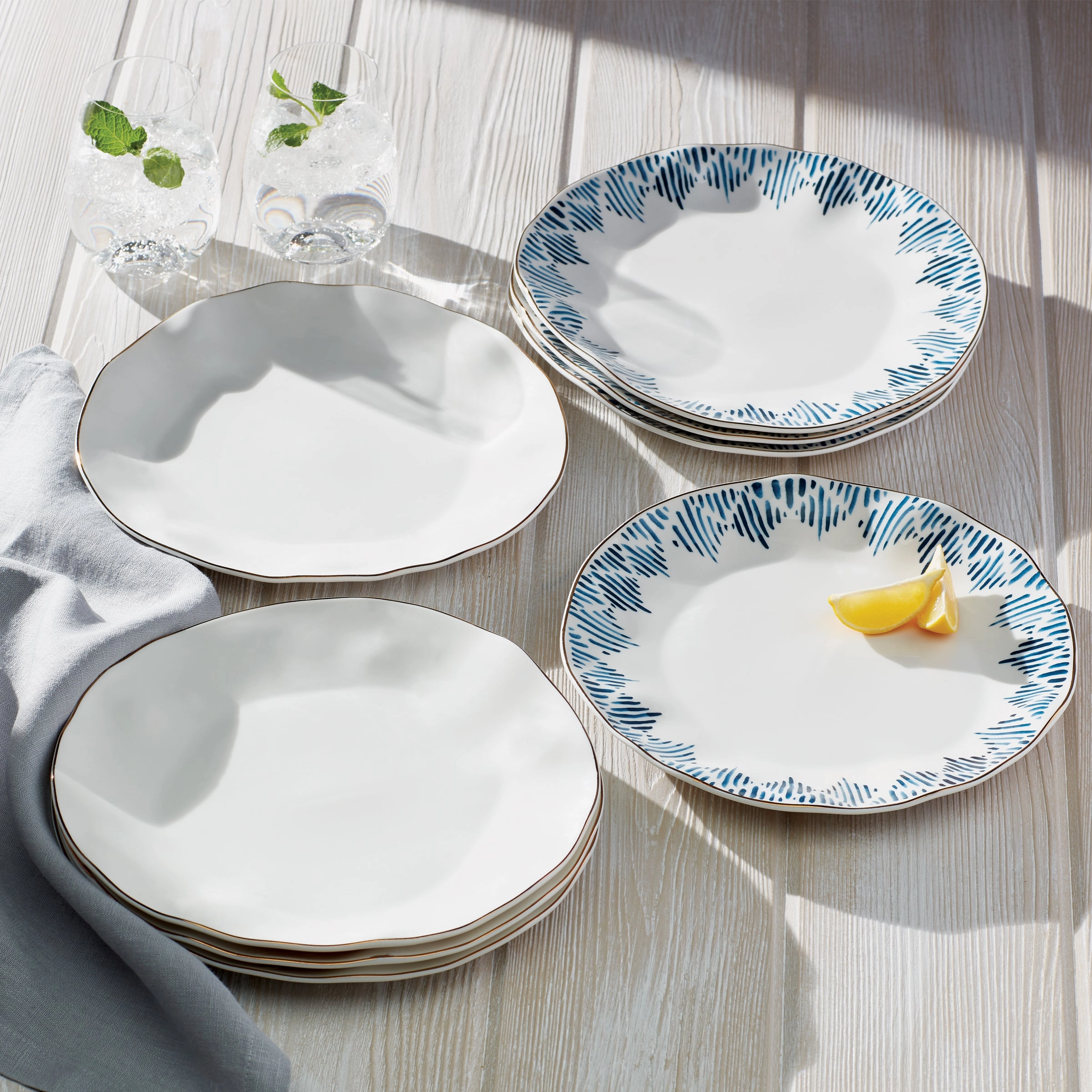 Blue Bay White Dinner Plates - Set of 4