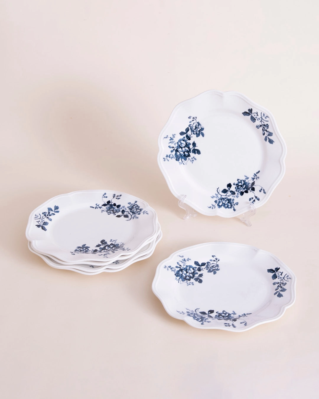 Blue Floral Scalloped Edge Quarter Plate