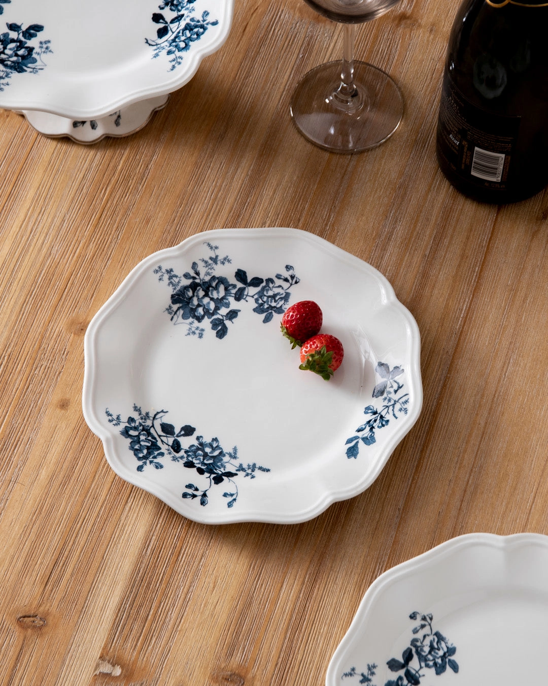 Blue Floral Scalloped Edge Quarter Plate
