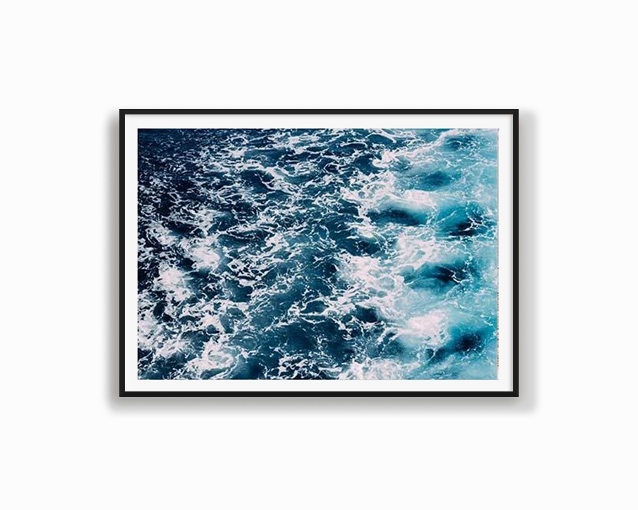 Blue Waternordic style wall decor