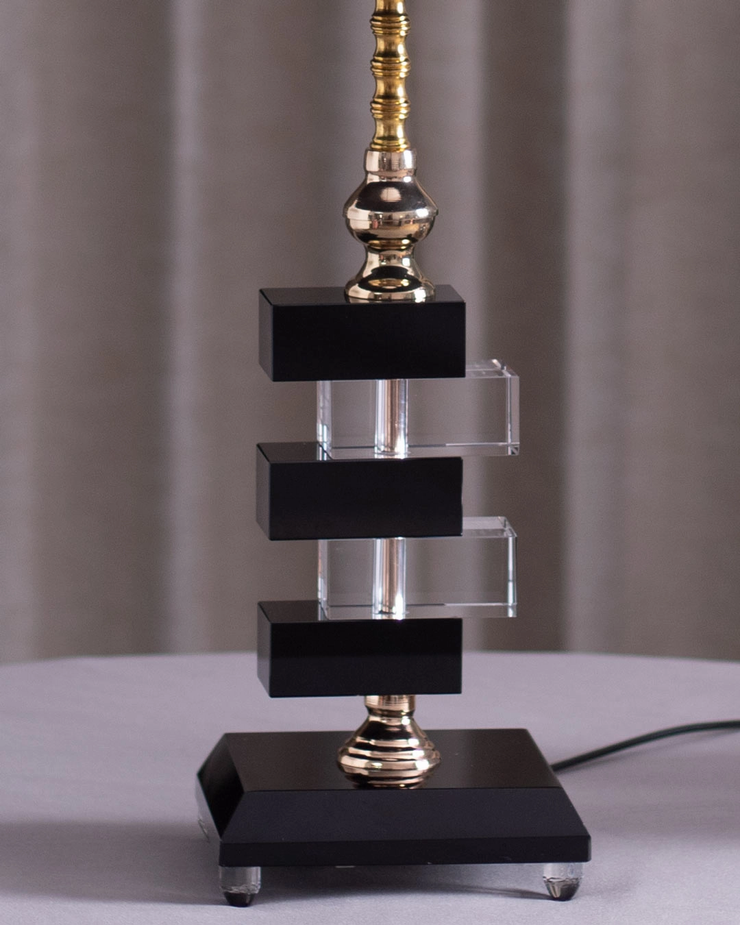 Brilliant Glow Crystal Glass Table Lamp