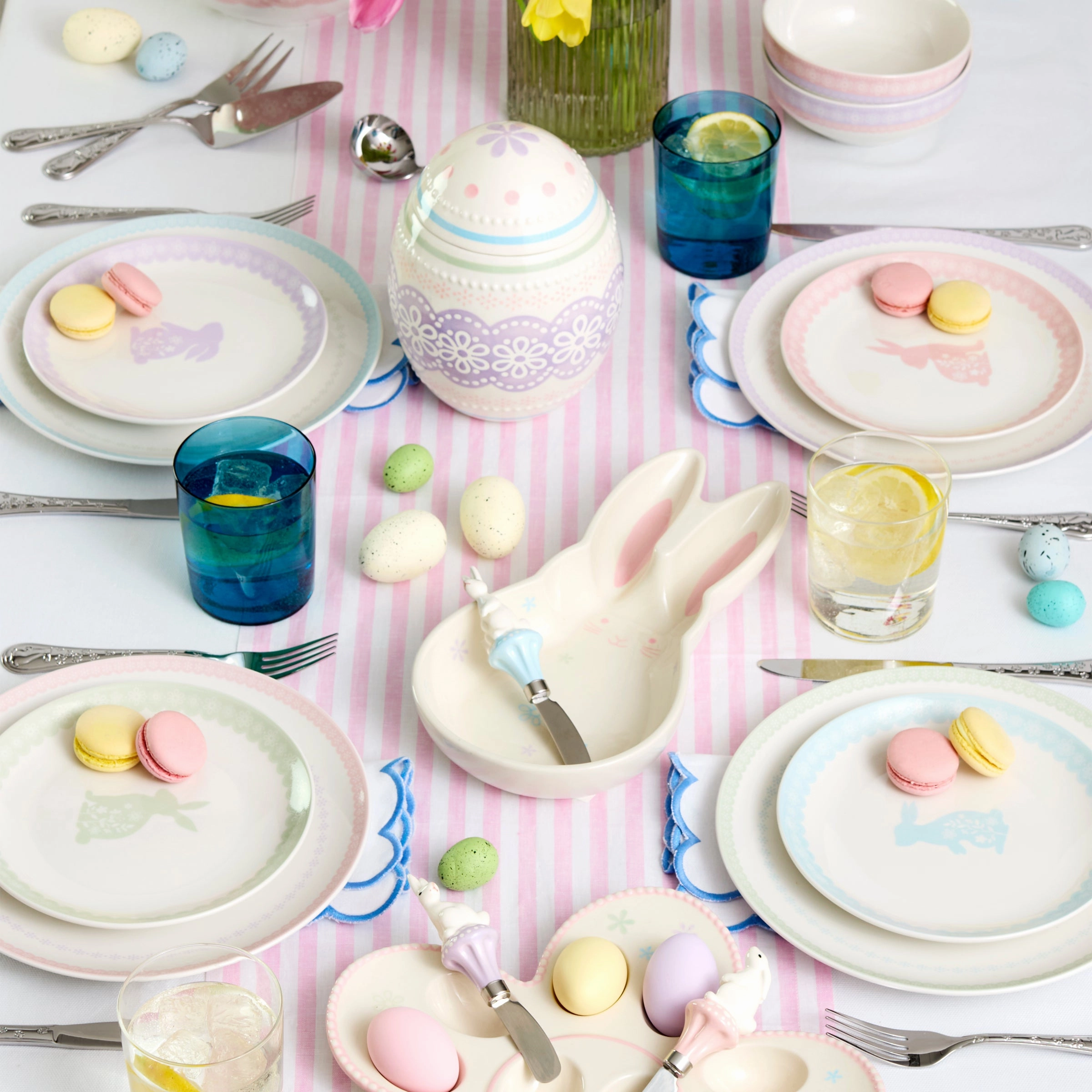 Bunny Hop Dinner Plates - Set of 4