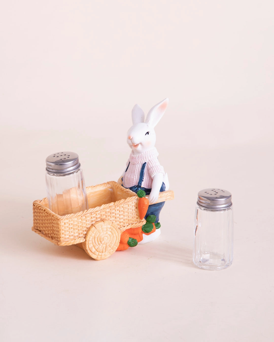 Bunnys Garden Salt & Pepper Shaker Set - Pink
