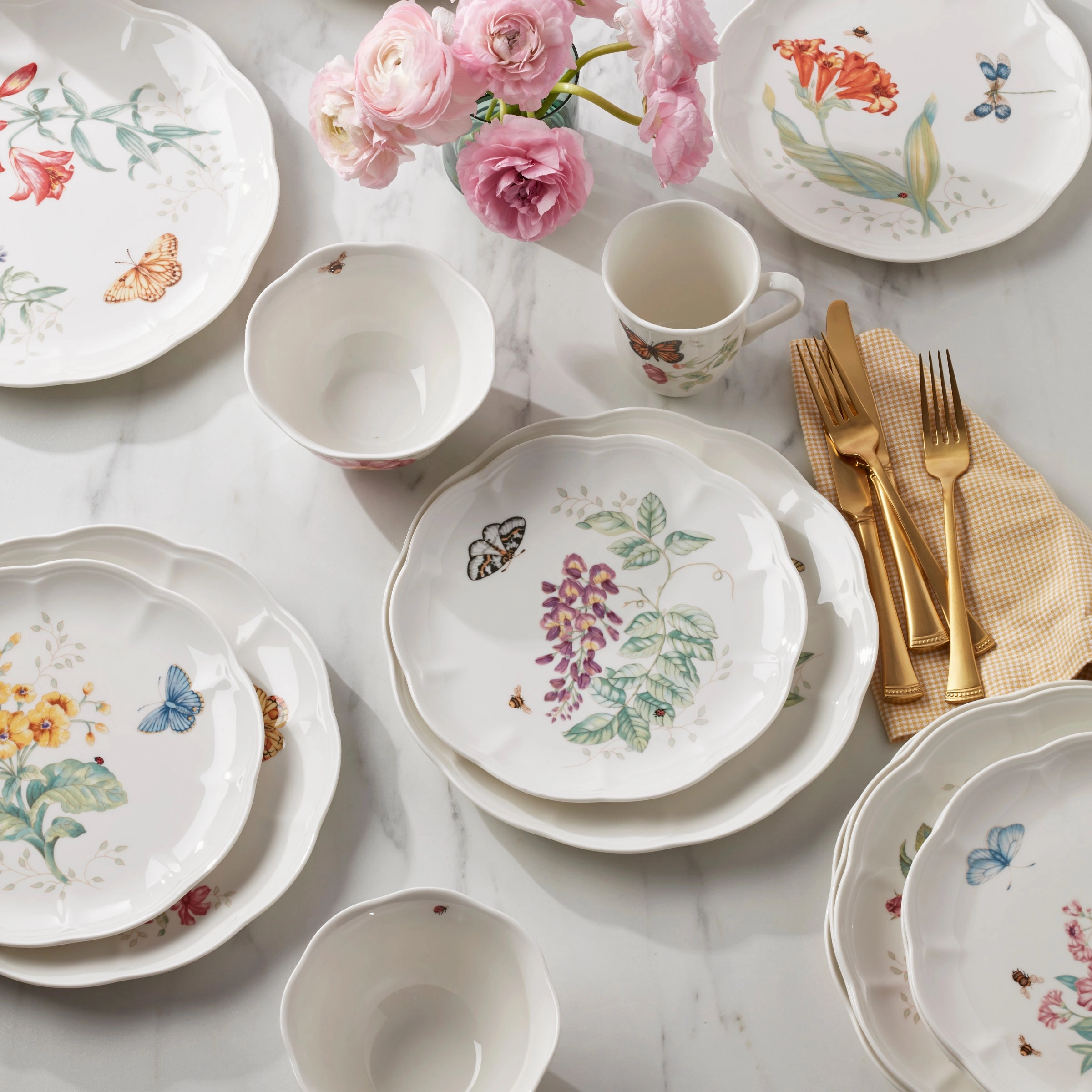 Butterfly Meadow 24-Piece Dinnerware Set