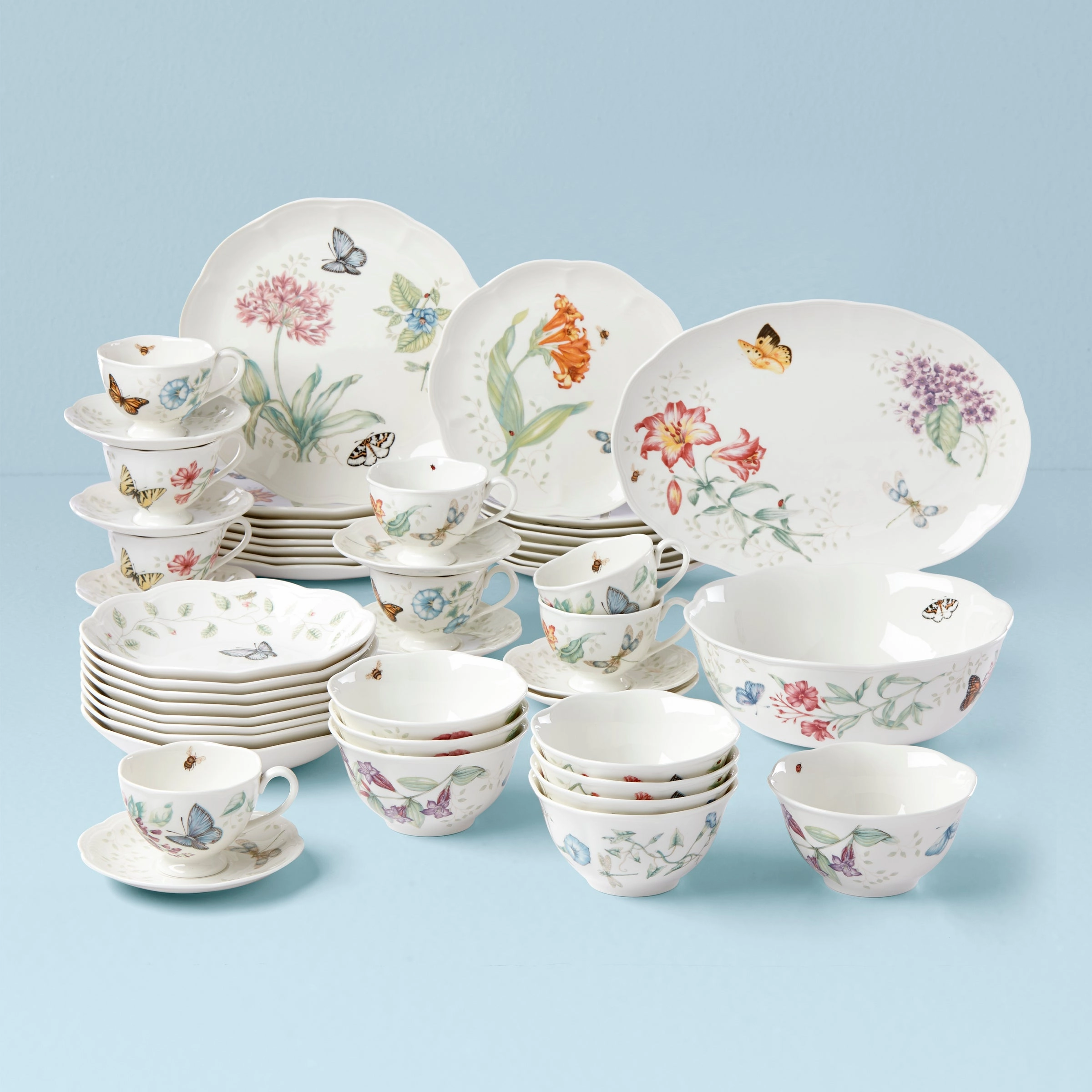 Butterfly Meadow 50-Piece Dinnerware Setmodern kitchen decor ,kitchen dinner set ,dinnerware 