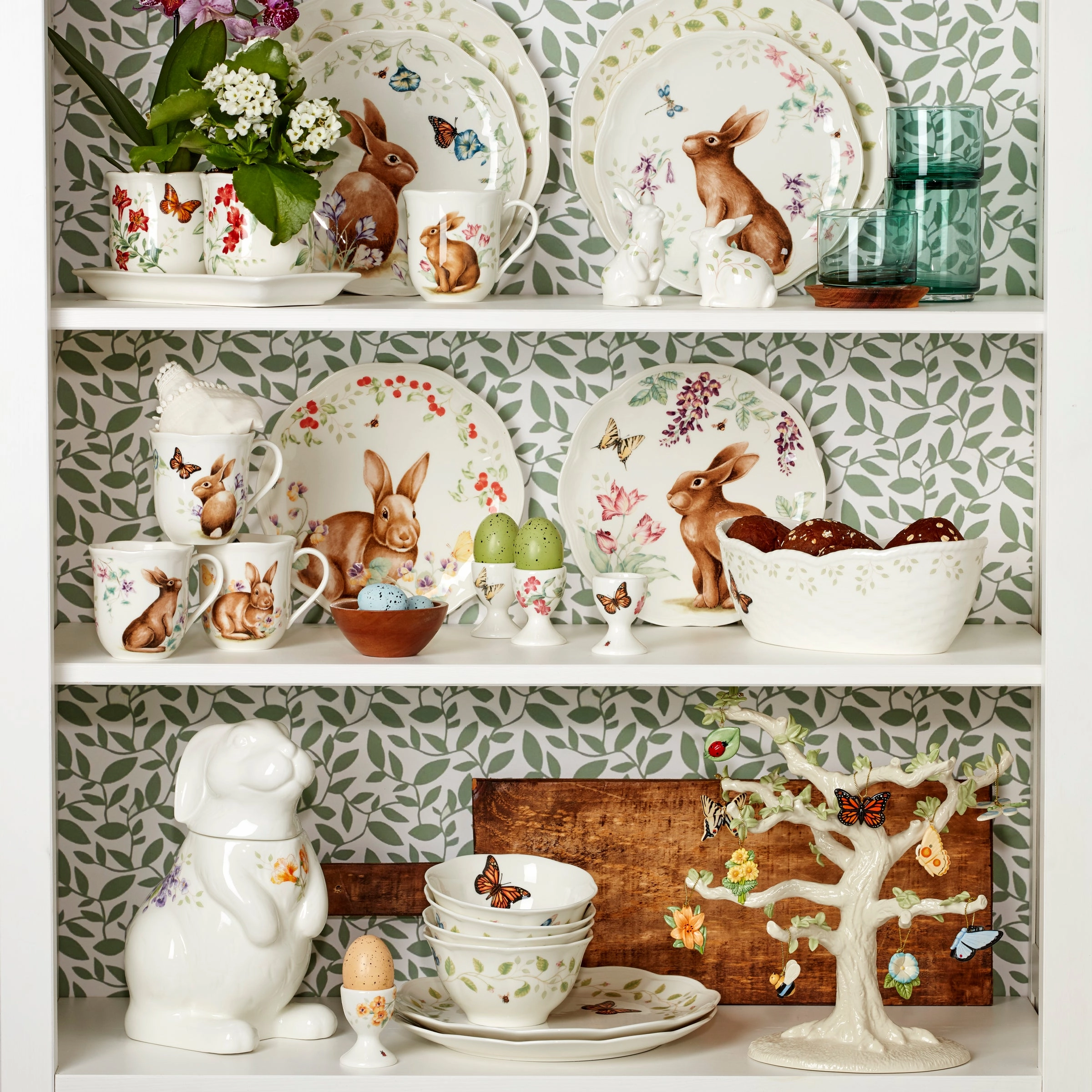 Butterfly Meadow Bunny 16-Piece Dinnerware Set