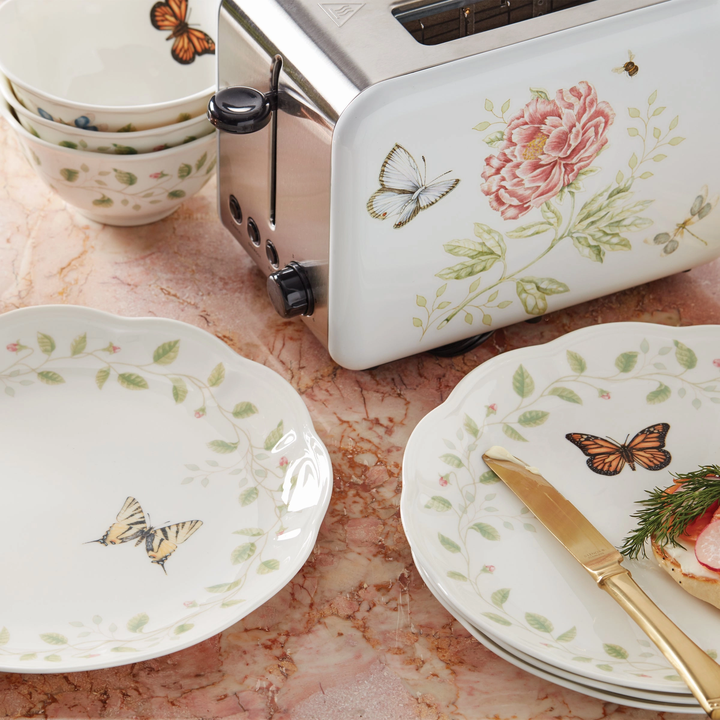 Butterfly Meadow Vines Rice Bowls - Set of 4