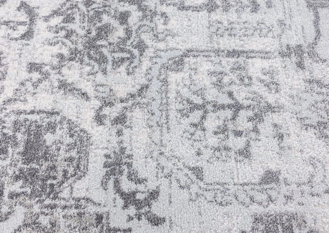 Cara Cream And Grey Transitional Medallion Runner Rug *NO RETURNS UNLESS FAULTY