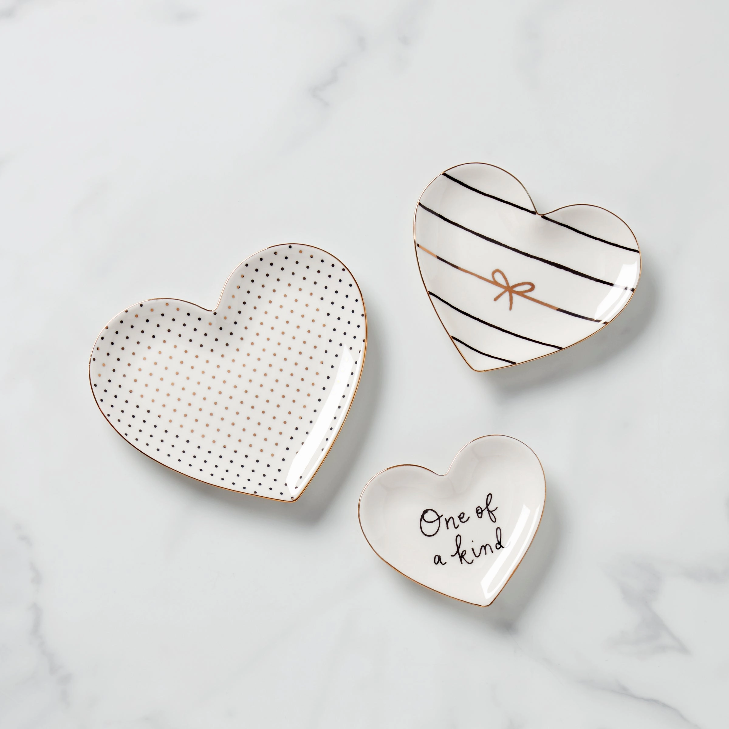 Charmed Life 3-Piece Catch Allvalentine's day decorations ,valentine's centerpiece 
