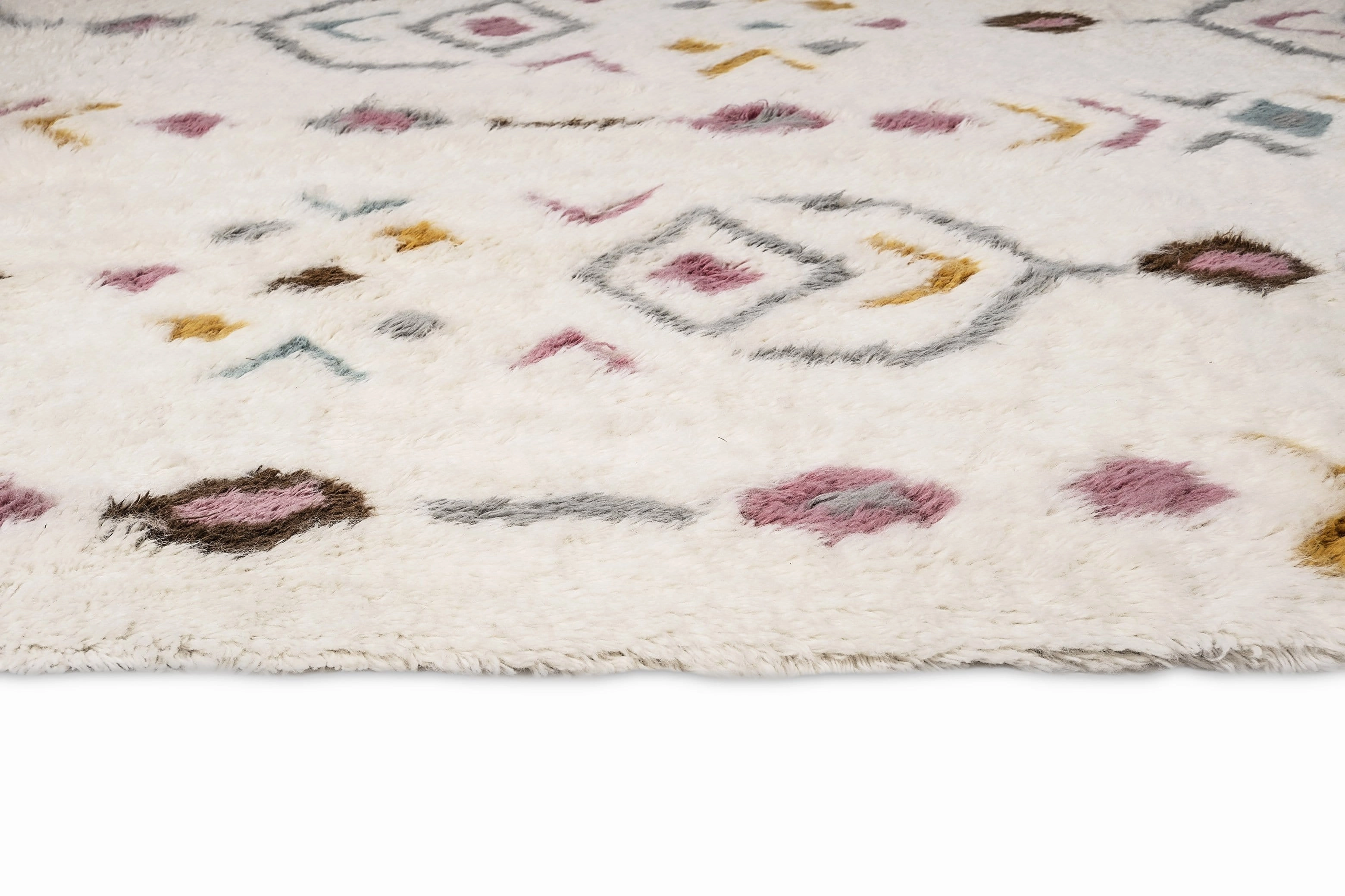 Chikita Multi-Colour Tribal Shag Rug *NO RETURNS UNLESS FAULTY