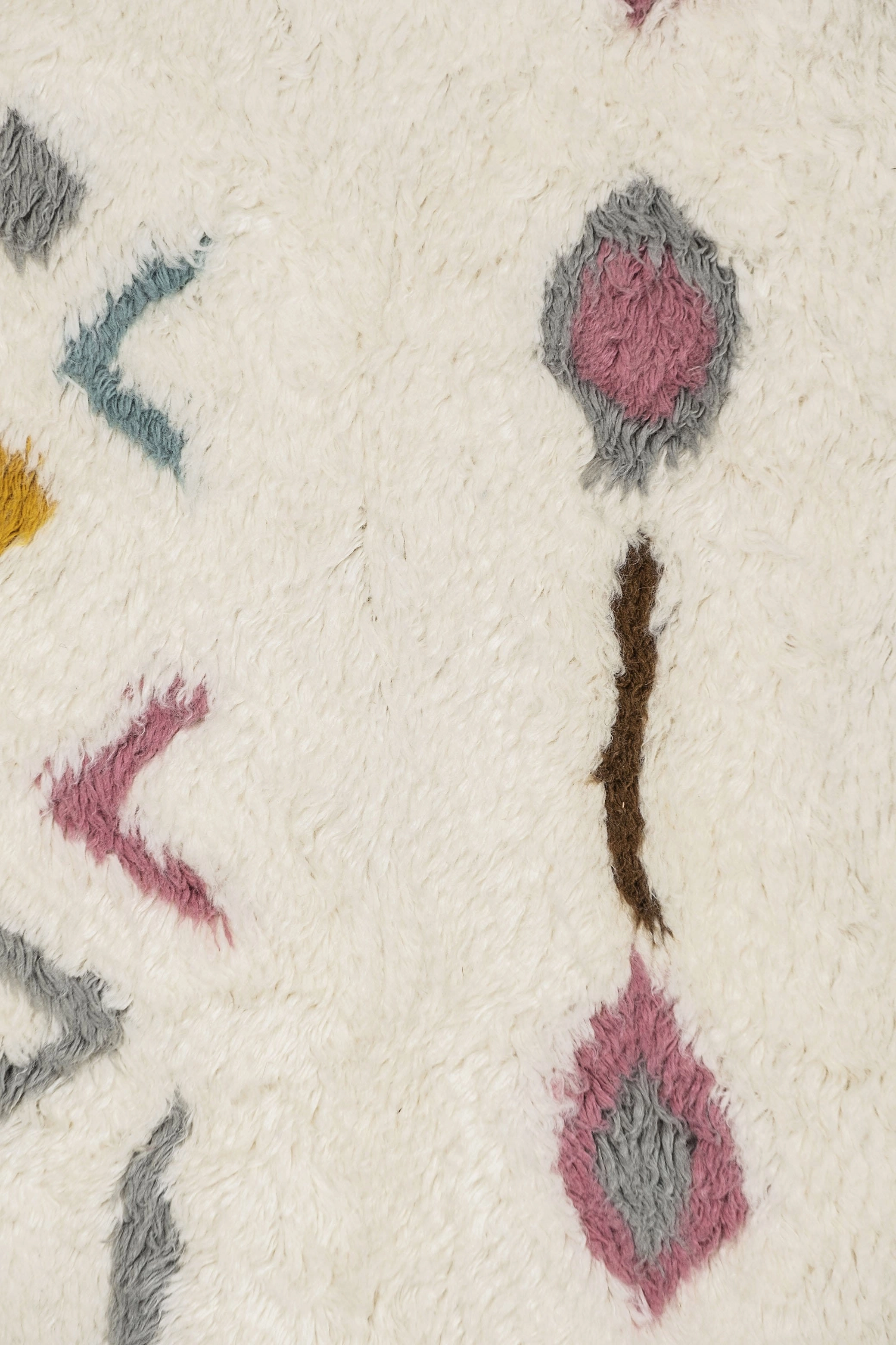 Chikita Multi-Colour Tribal Shag Rug *NO RETURNS UNLESS FAULTY