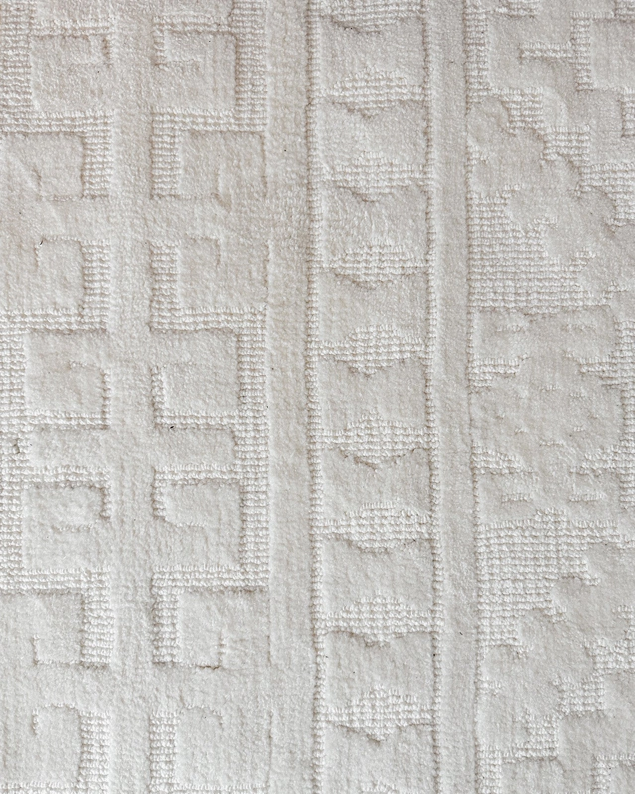 Chloe Cream Tribal Textured Rug *NO RETURNS UNLESS FAULTY