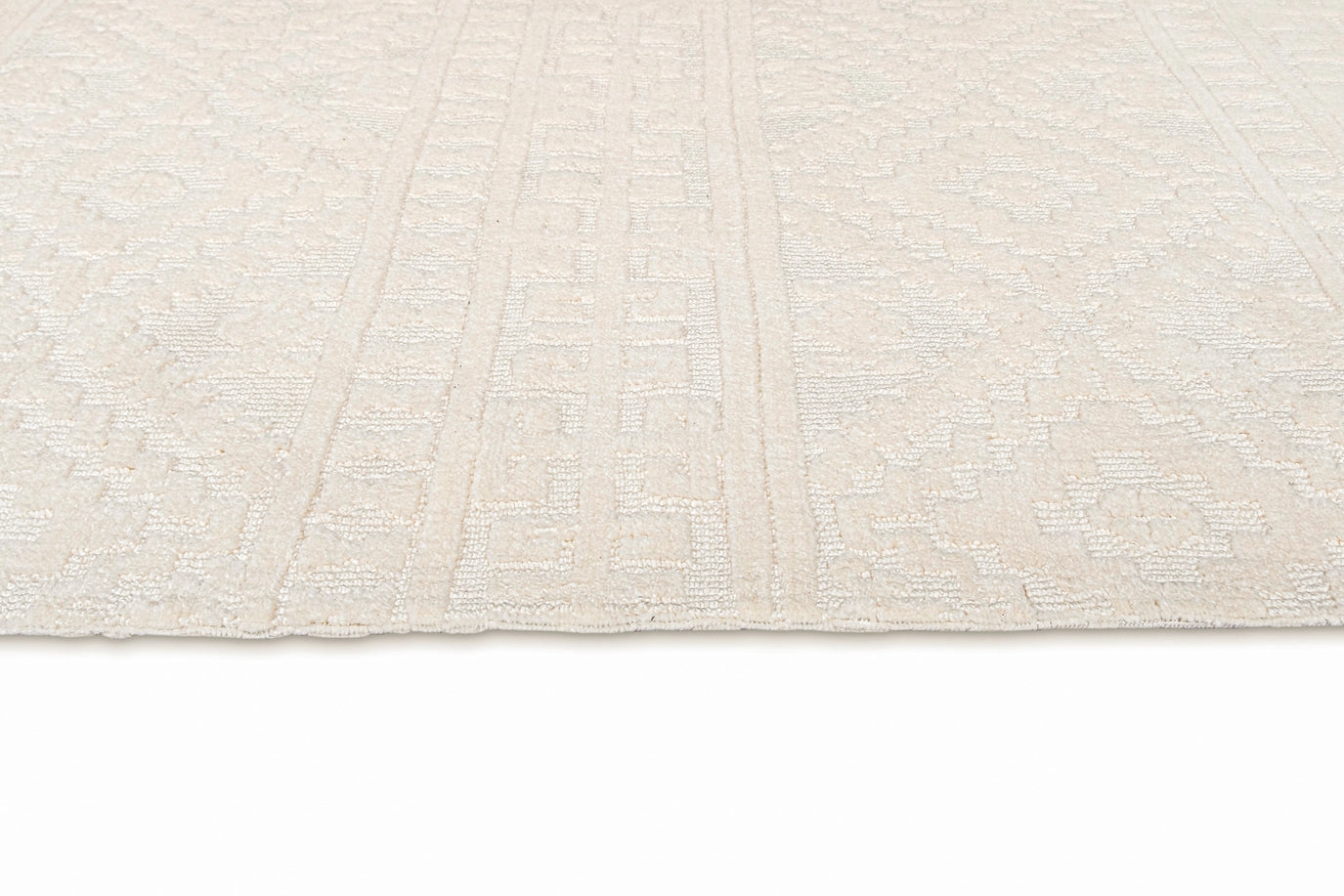 Chloe Cream Tribal Textured Rug *NO RETURNS UNLESS FAULTY