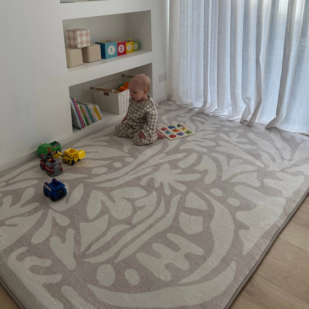Didi Grey Cream Leaves Rollie Pollie Playmat