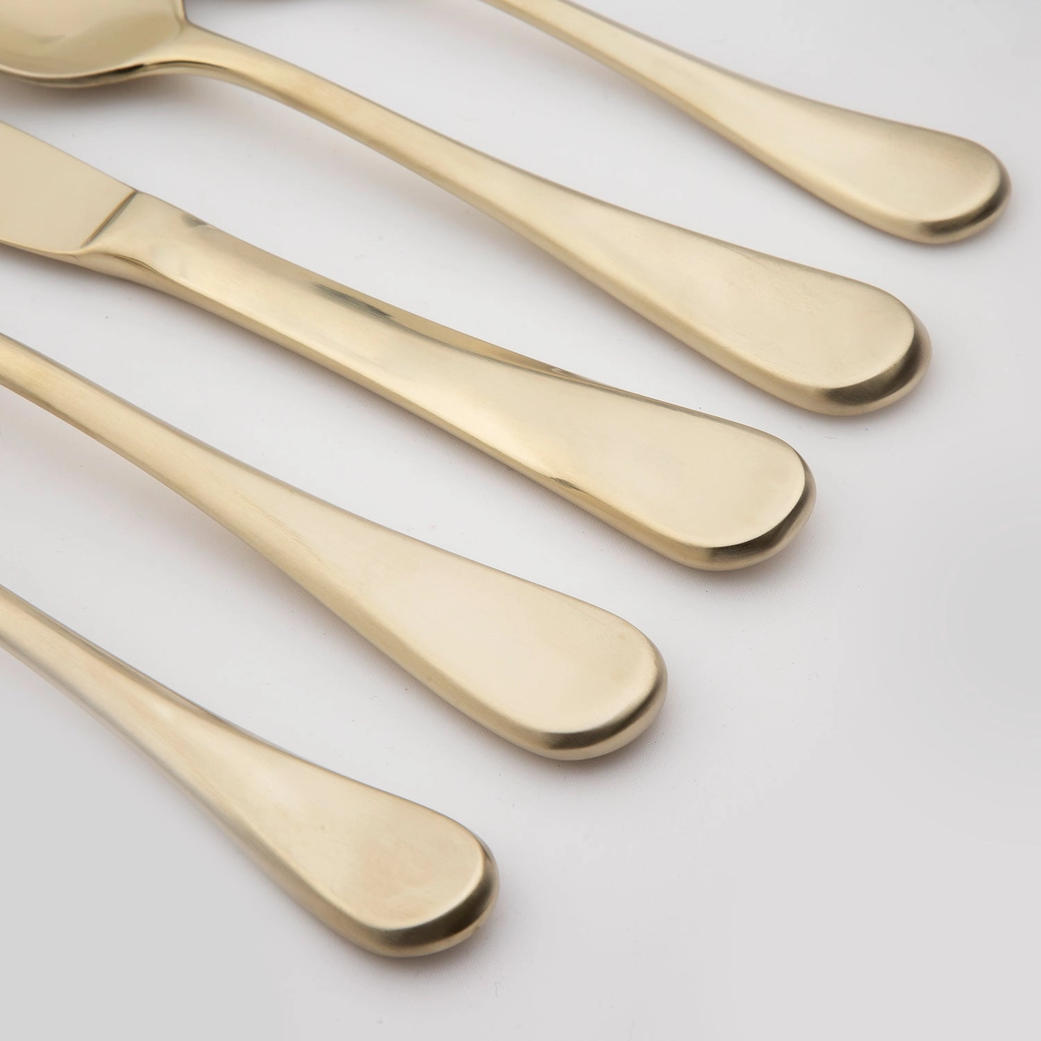 Eloquence Champagne Satin 20 Piece Flatware Set