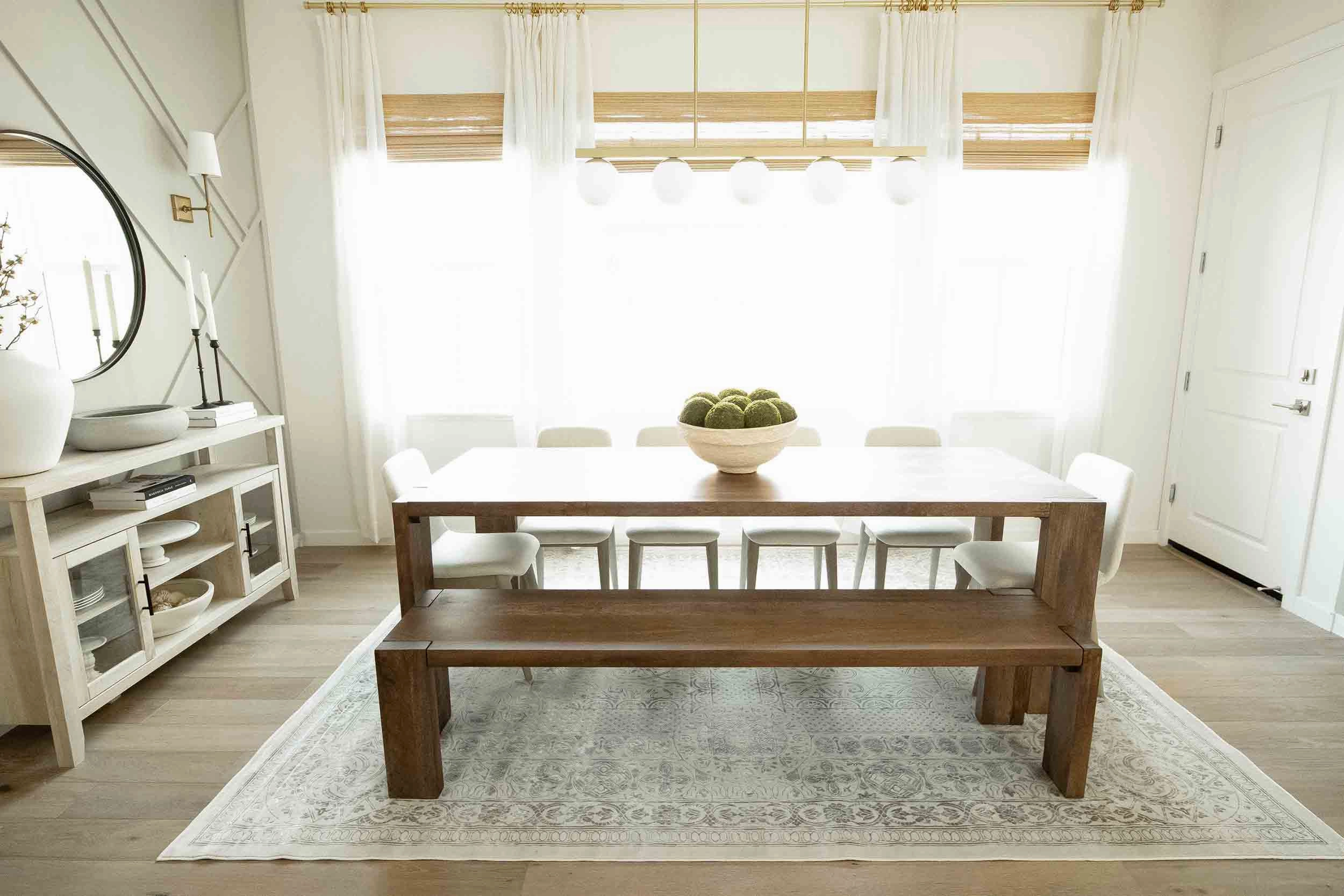 Esmeray Ivory And Grey Traditional Distressed Rug *NO RETURNS UNLESS FAULTY