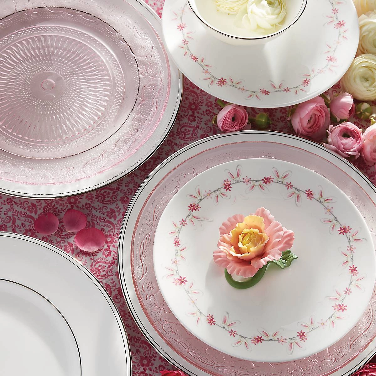 Federal Platinum Dinner Plate