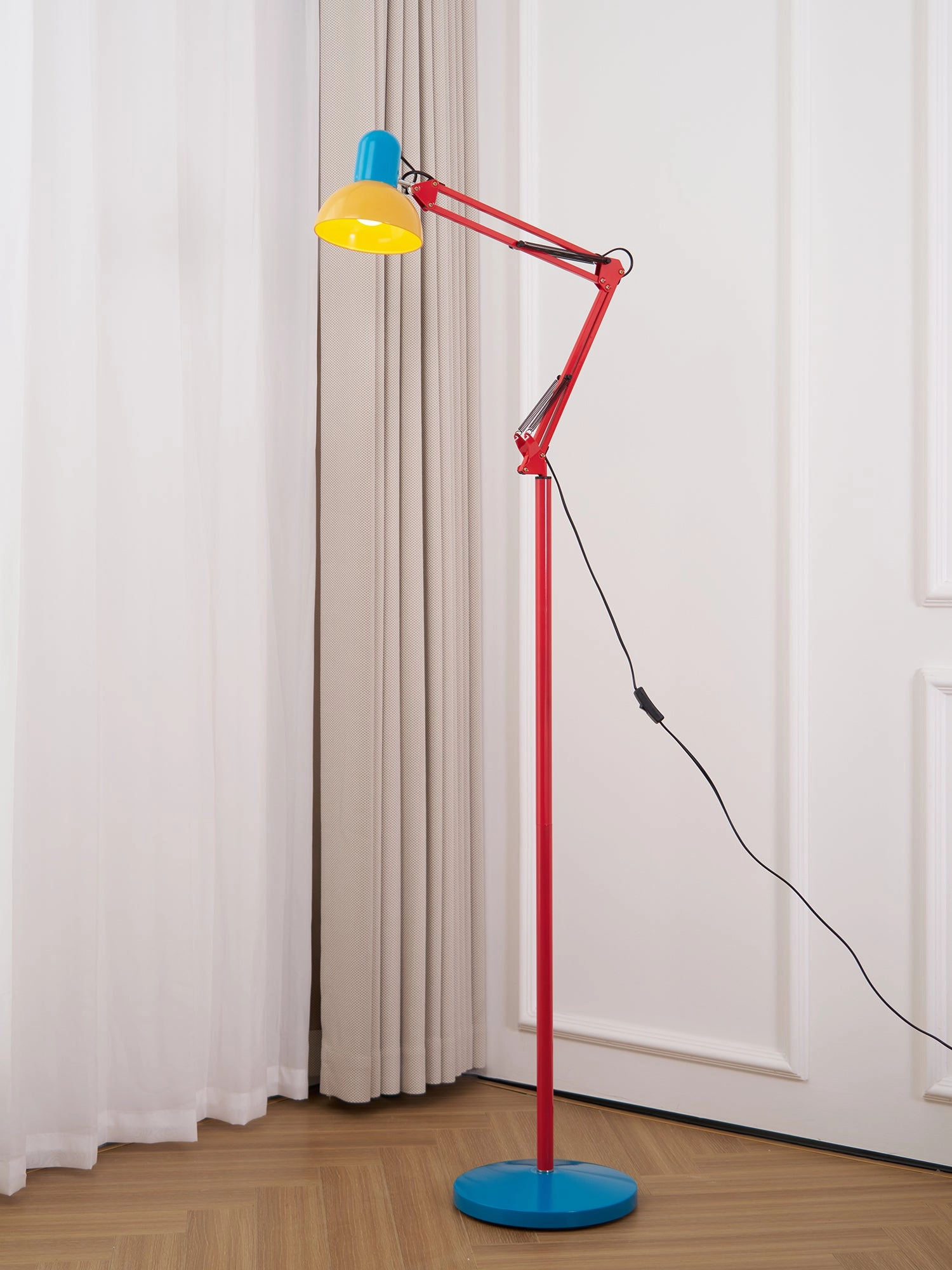 Flexi Memphis Floor Lamp