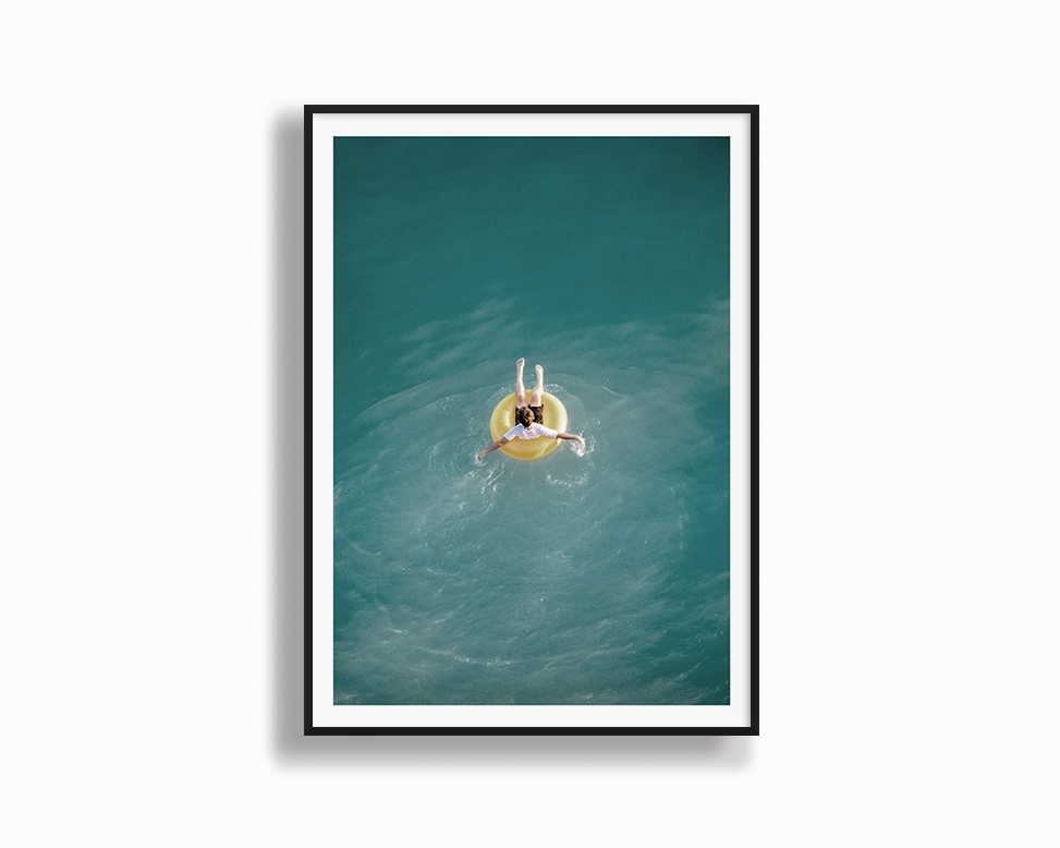 Floatingnordic style wall decor