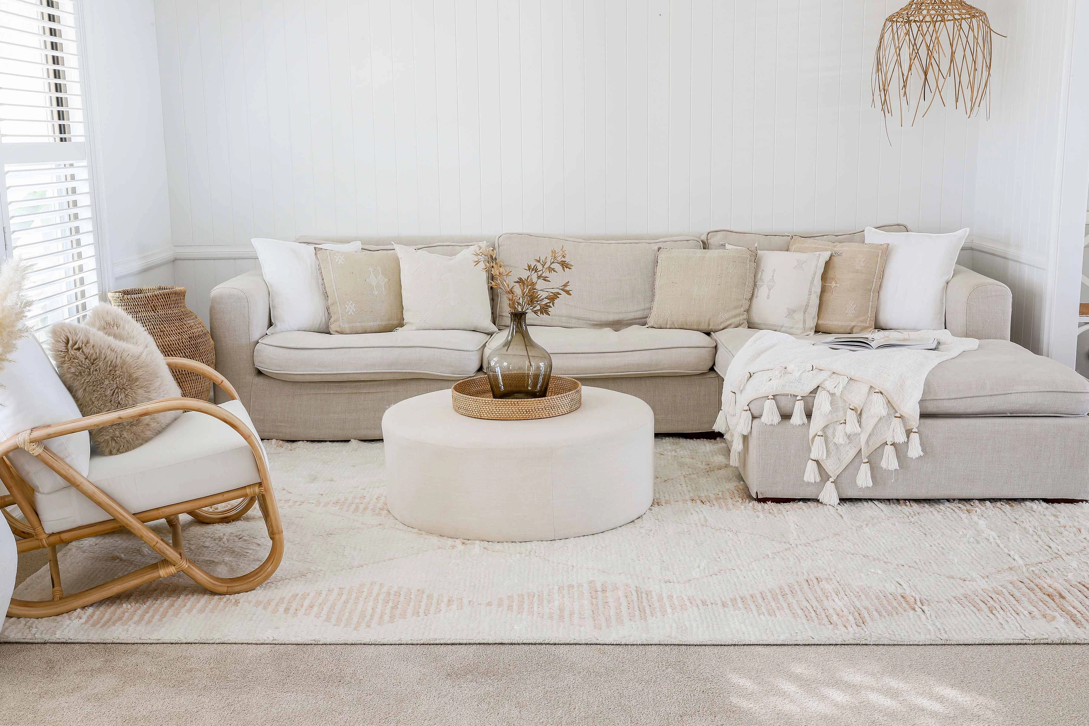 Frankie Ivory and Beige Tribal PET Rug