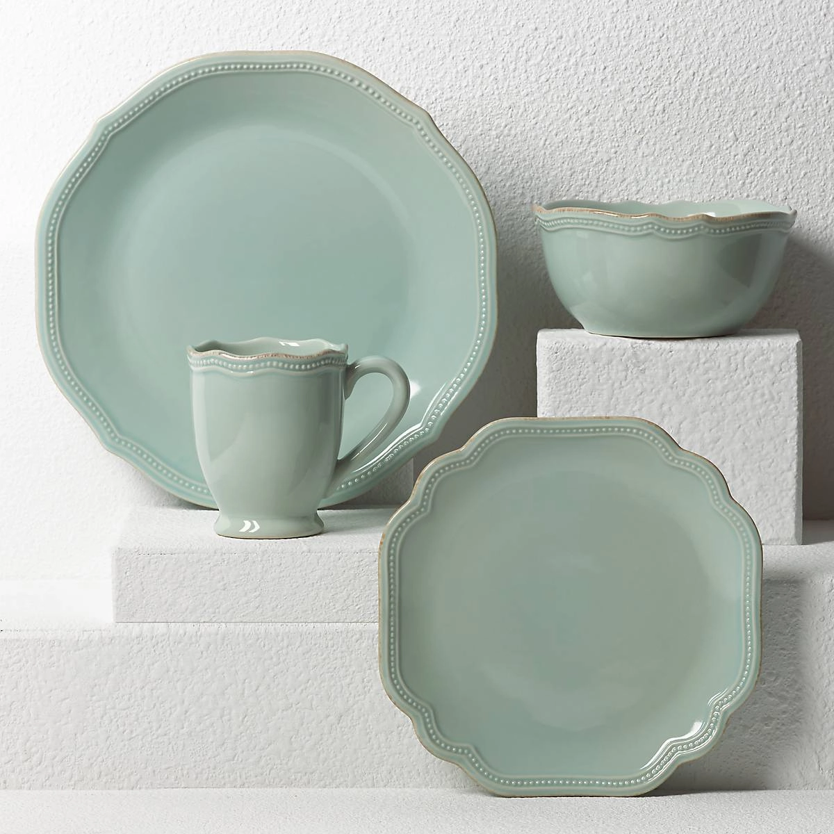 French Perle Bead Ice Blue 4-Piece Place Setting