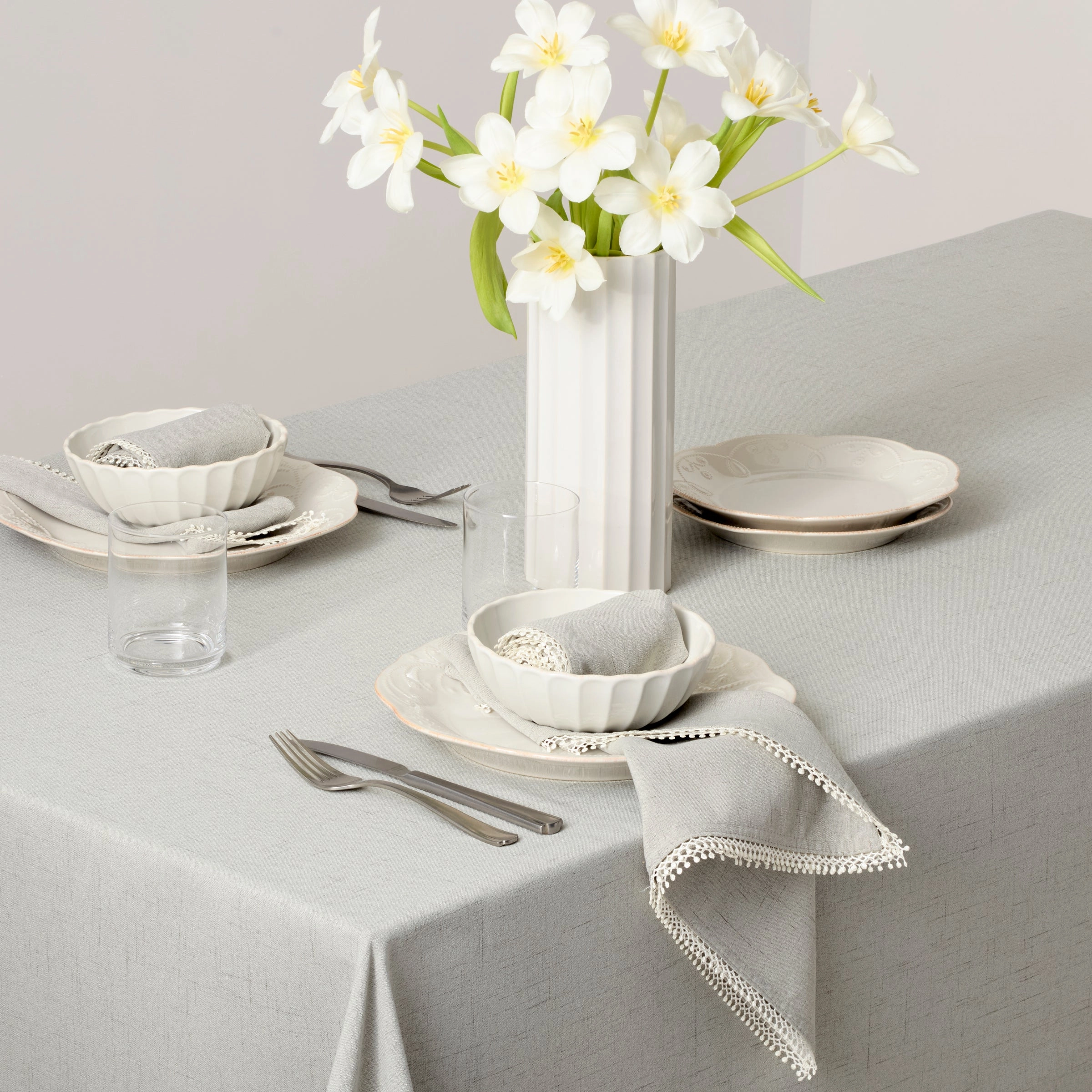 French Perle Dove Grey 60X84 Tablecloth