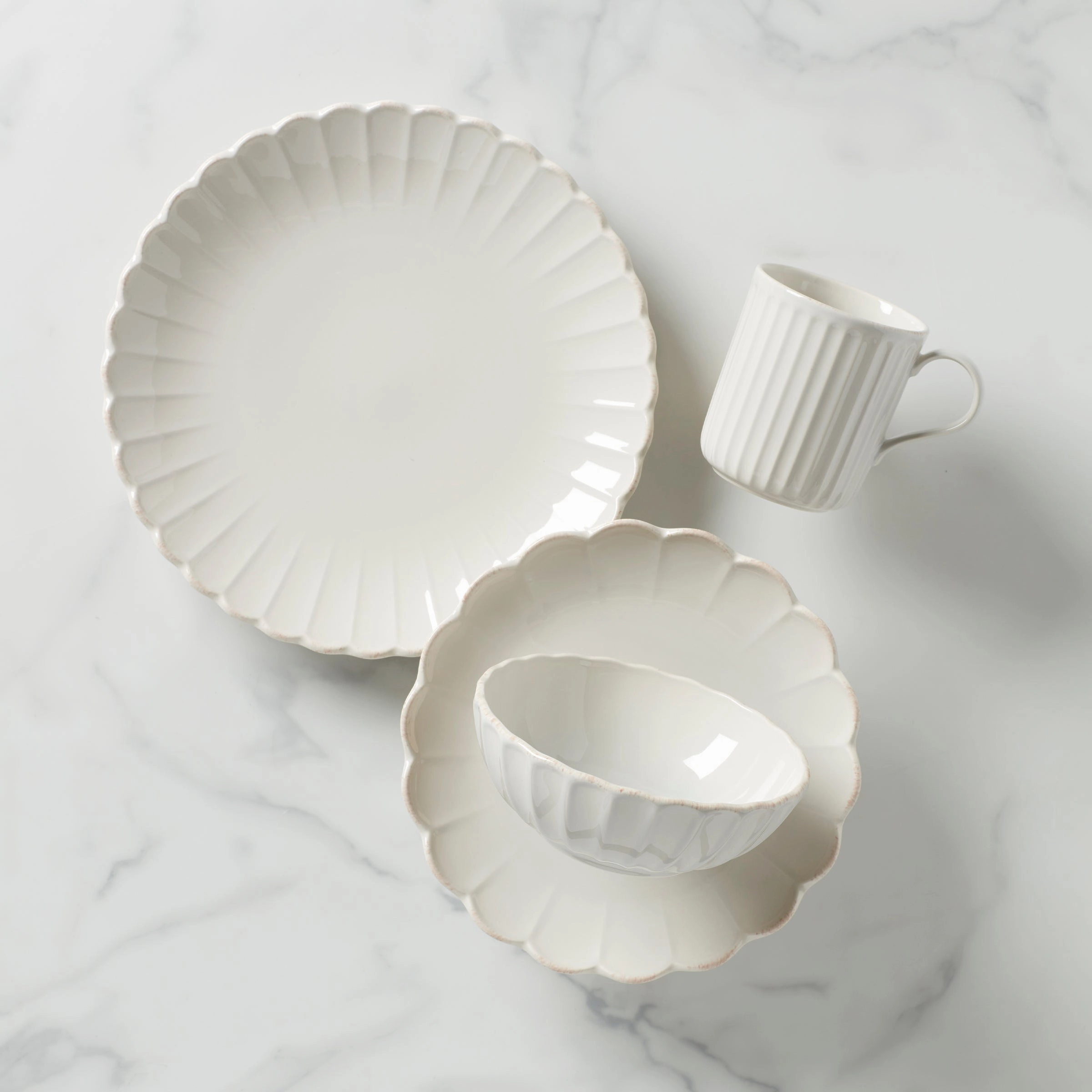 French Perle Scallop 4-Piece Place Settingthanksgiving decor ,thanksgiving centerpiece 