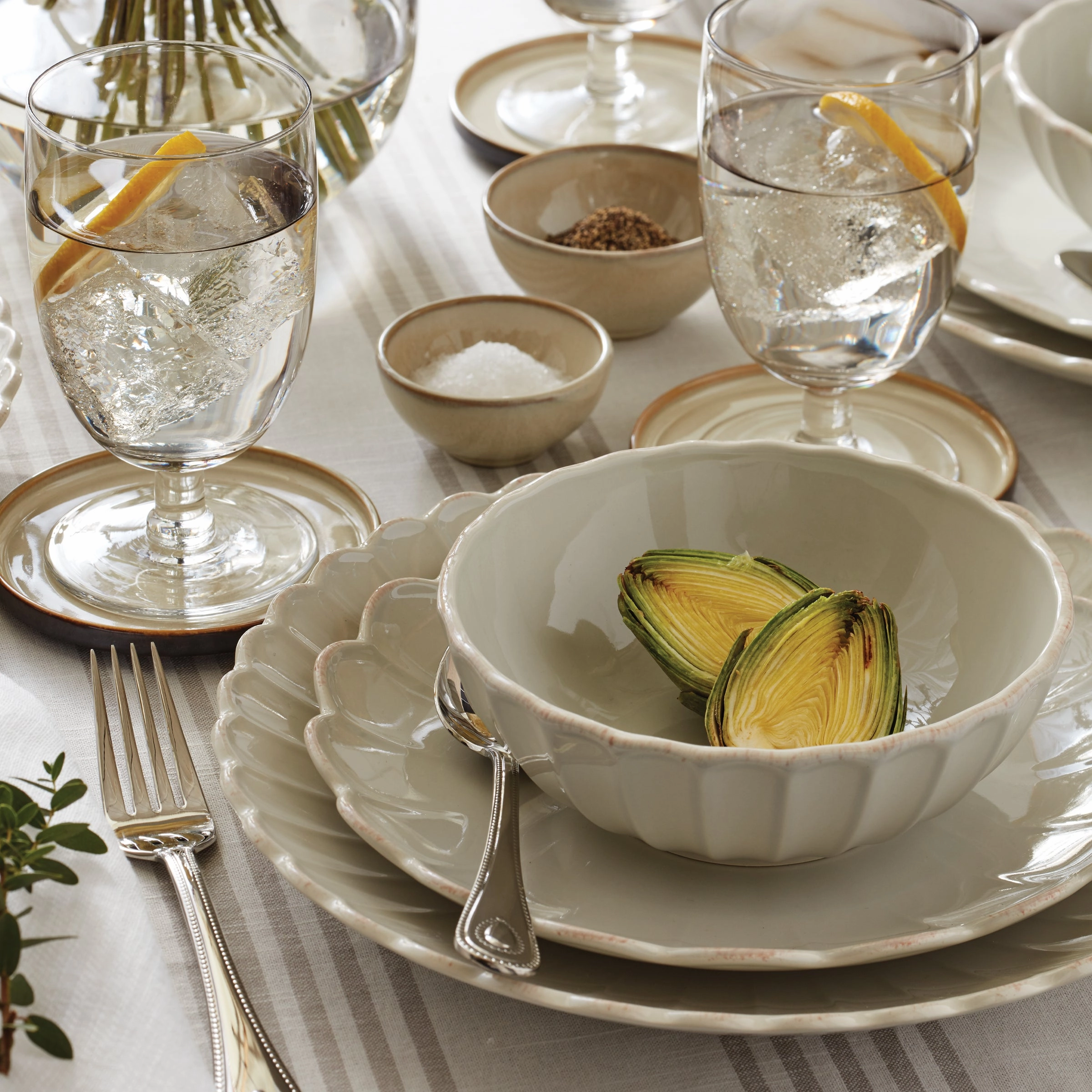 French Perle Scallop Dinner Plates - Set of 4