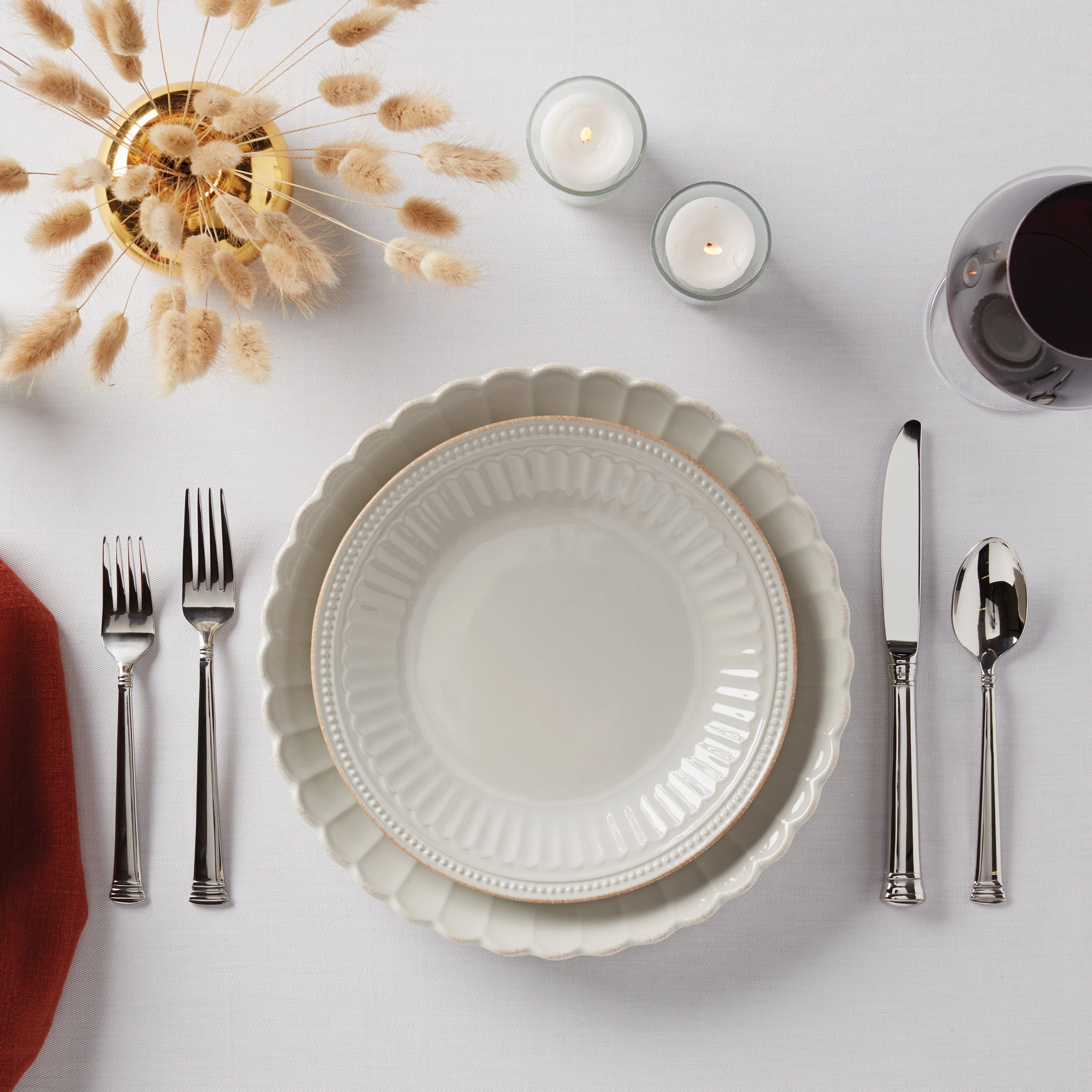 French Perle Scallop Dinner Plates - Set of 4
