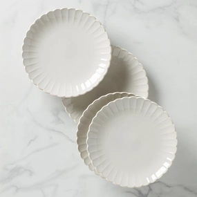 French Perle Scallop Dinner Plates - Set of 4valentine's day decorations ,valentine's centerpiece 