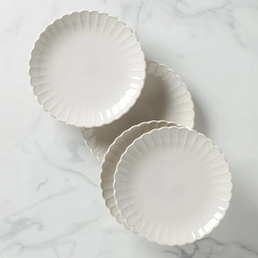 French Perle Scallop Dinner Plates - Set of 4modern kitchen decor ,kitchen dinner set ,dinnerware 