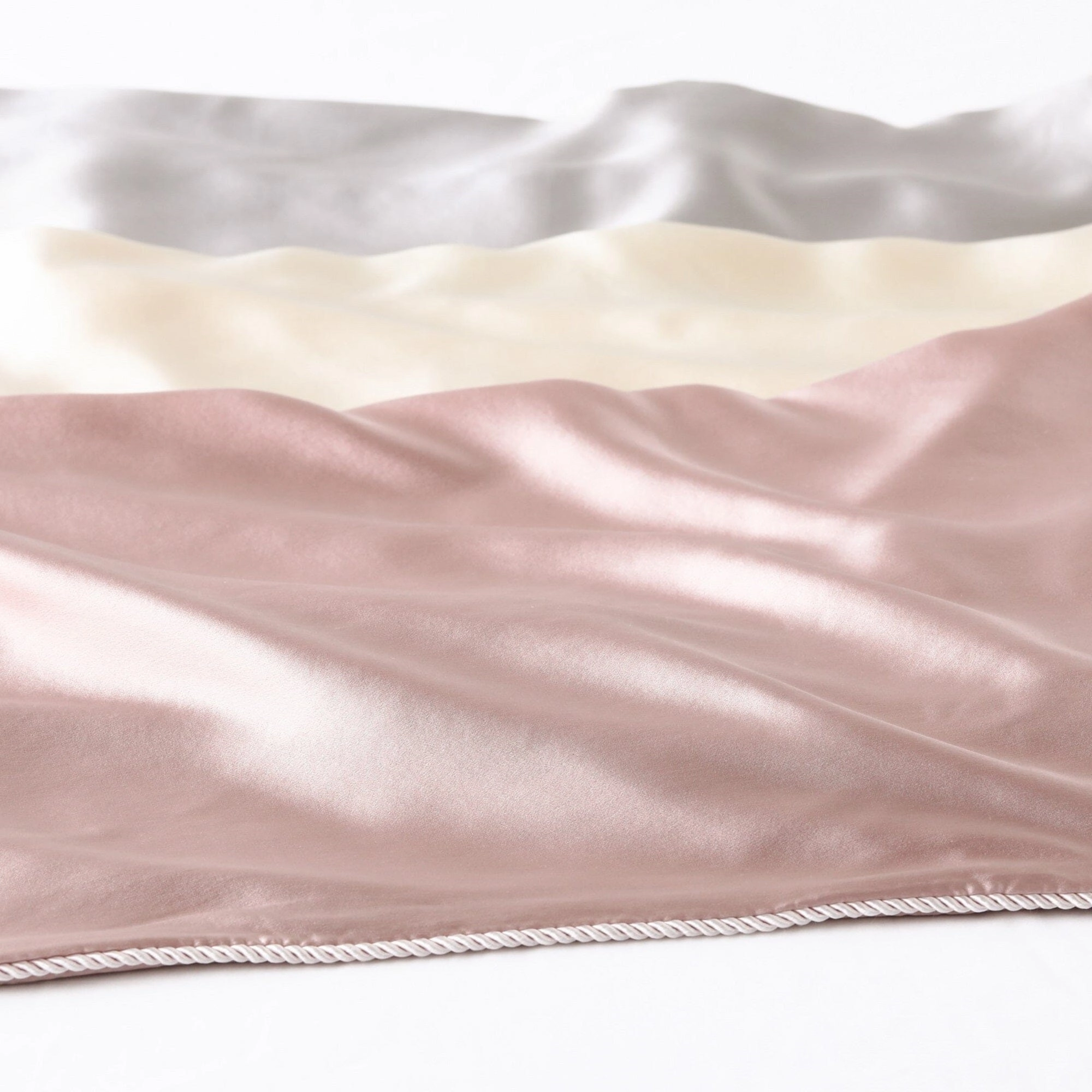 Front Silk Pillow Case 500 X 700  Ivory