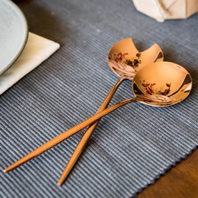 Gaze Copper Mirror 2 Piece Hostess Setboho style dinner plates for special occasions 