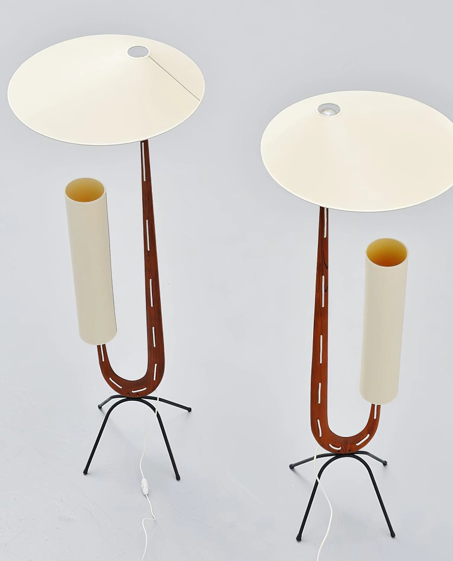 Giraffe Floor Lamp
