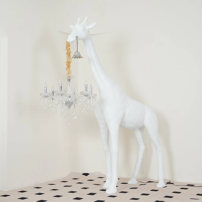 Giraffe Sculpture Floor Lamp