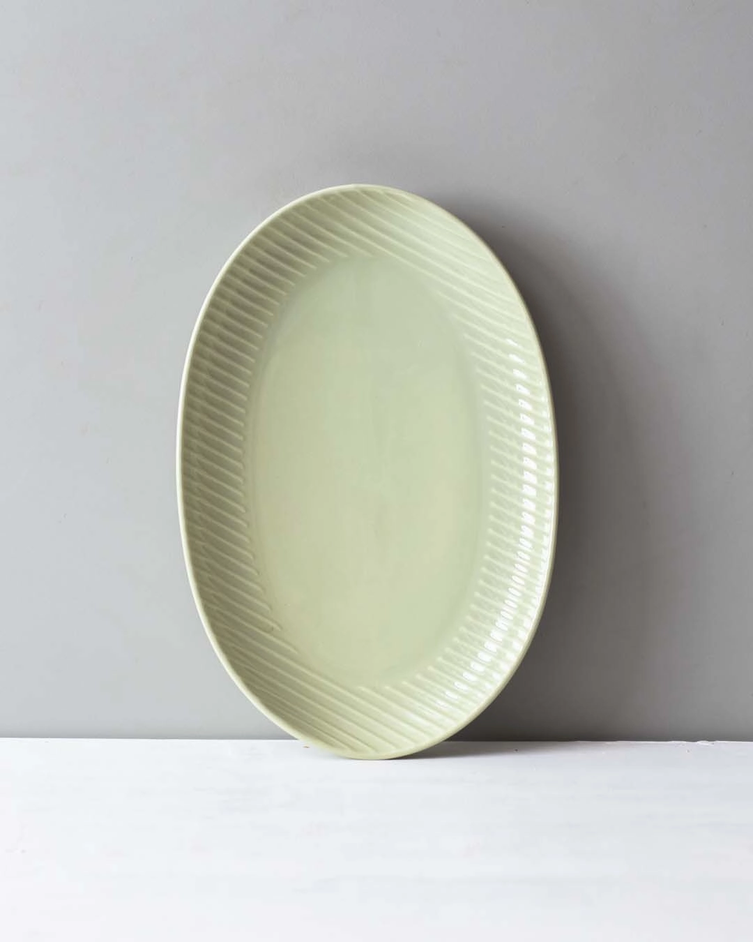 Glossy Straight Grain Platter - Milk Green